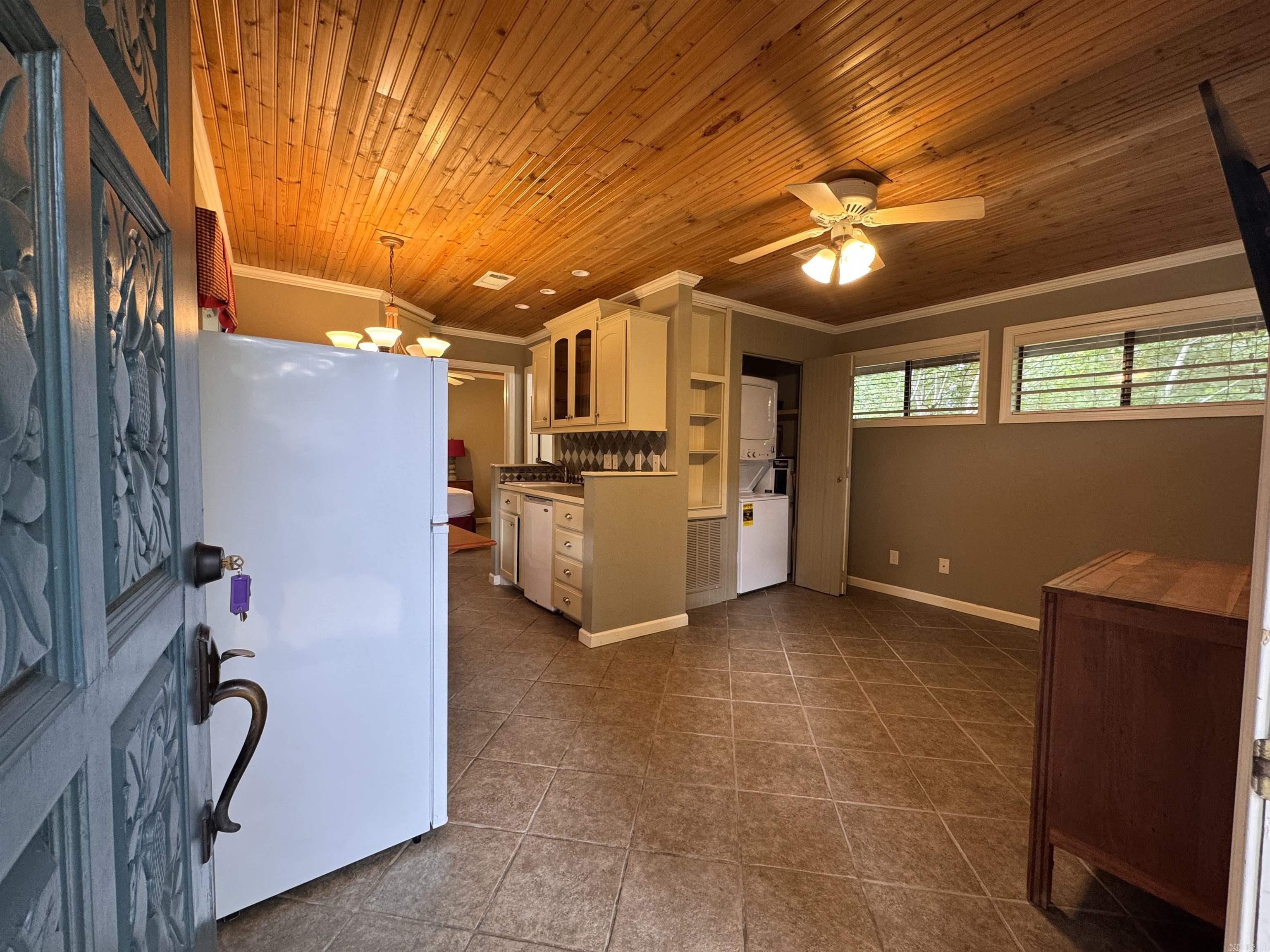 121 Kathy Lane Property Photo 47
