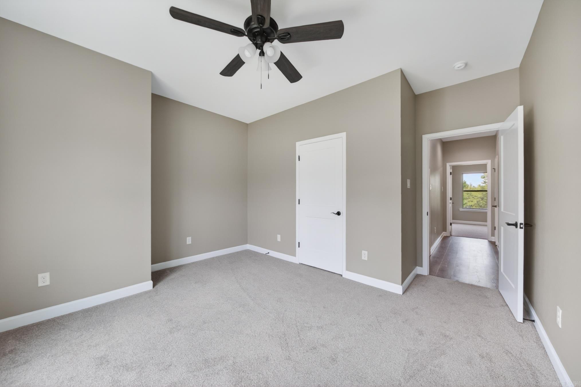 556 Valley Oak Drive Property Photo 38