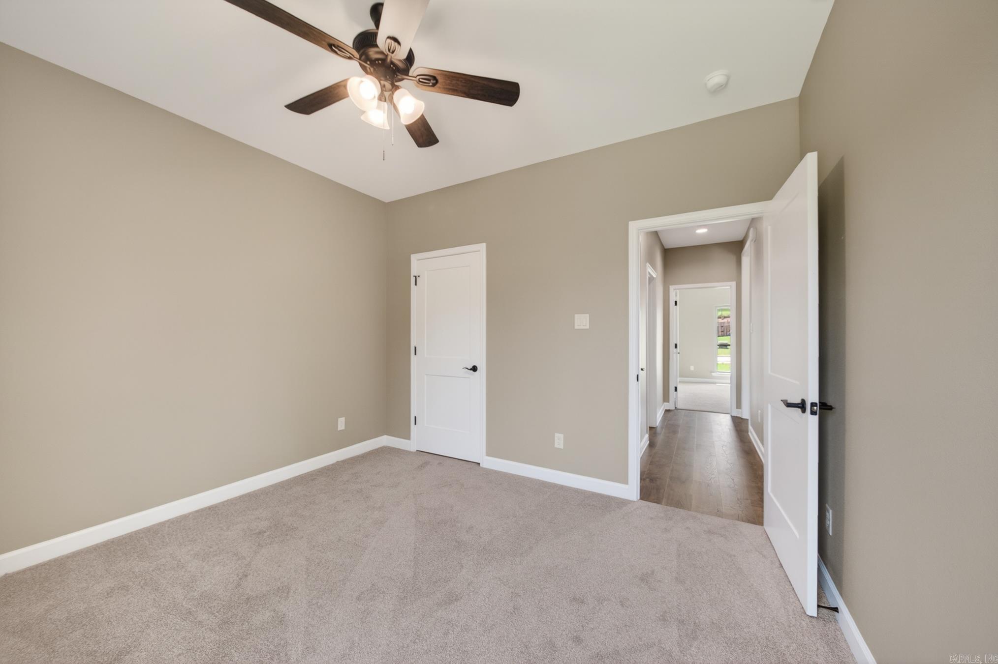 556 Valley Oak Drive Property Photo 42