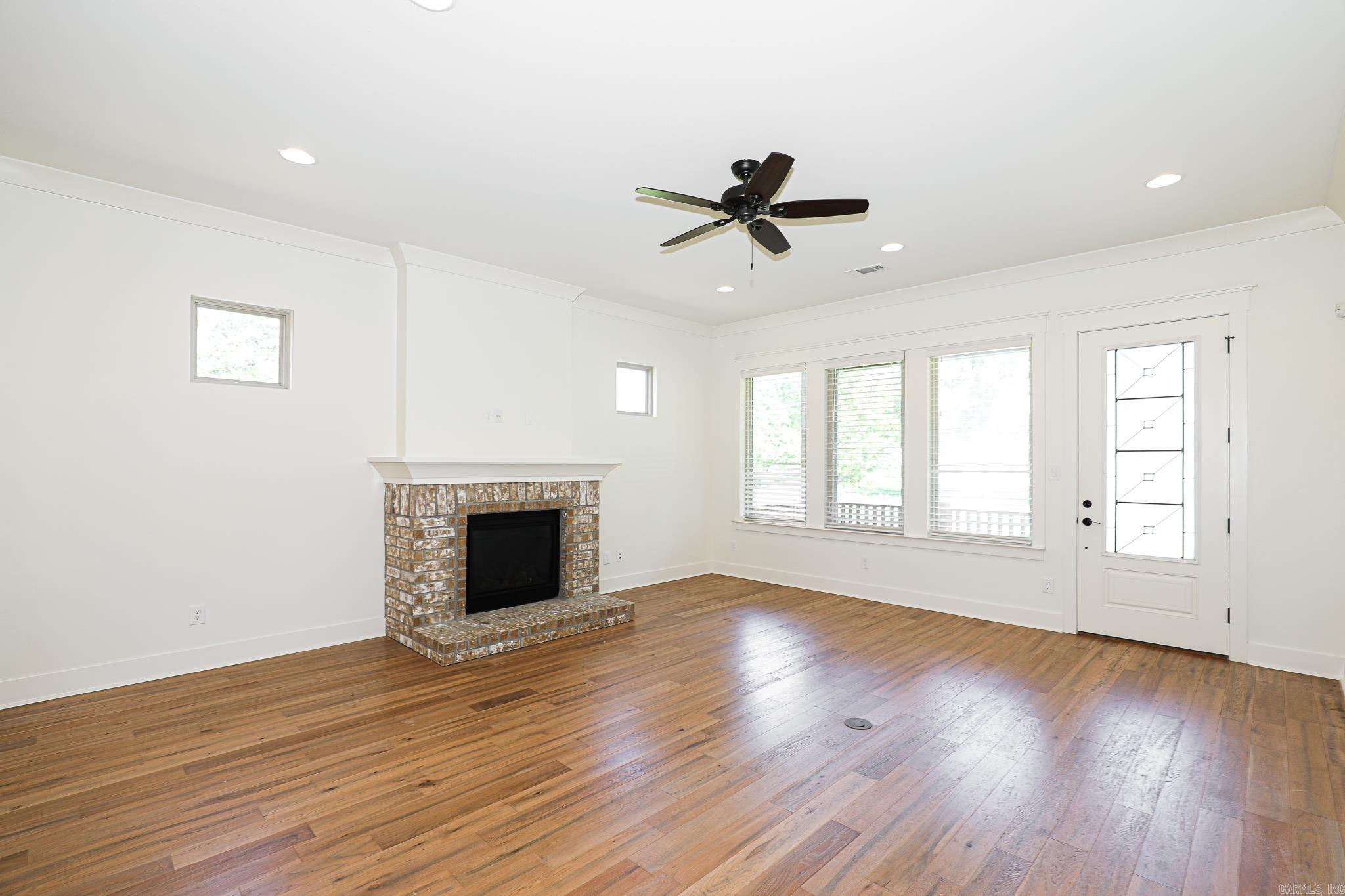 608 Cottage Lane Property Photo 11