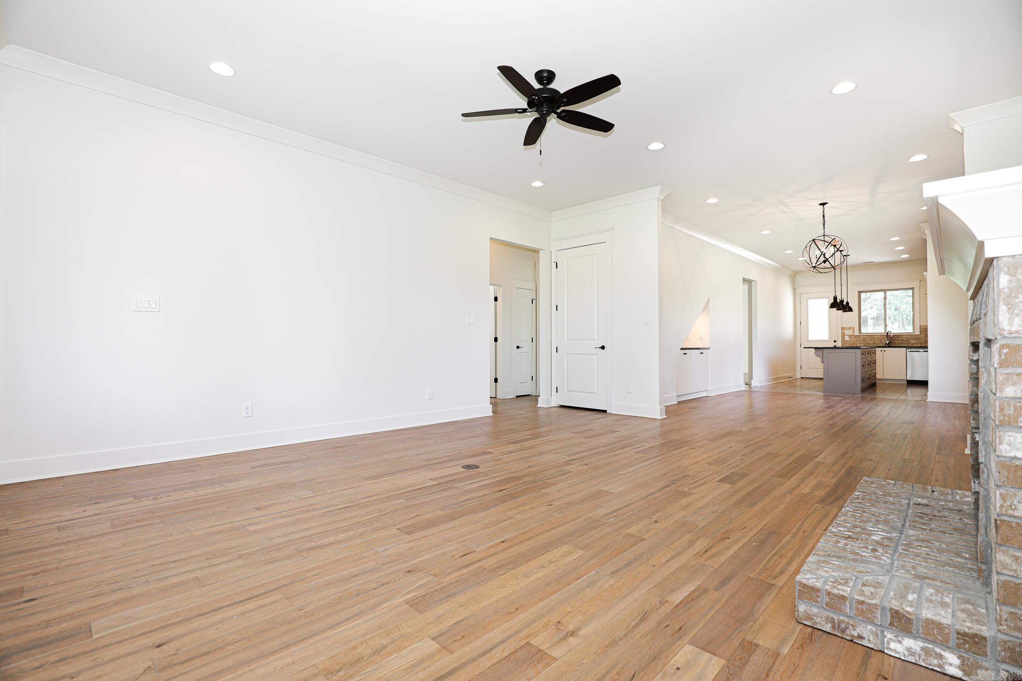 608 Cottage Lane Property Photo 13