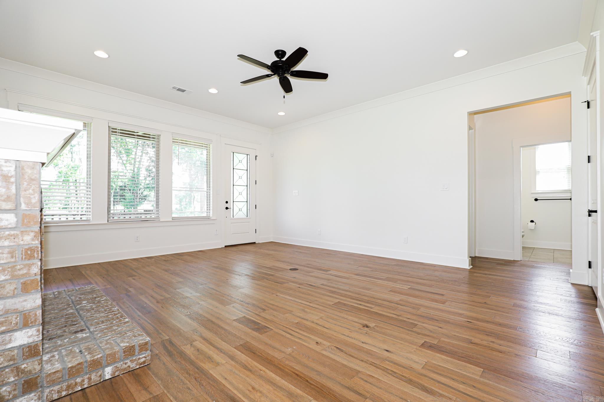 608 Cottage Lane Property Photo 13
