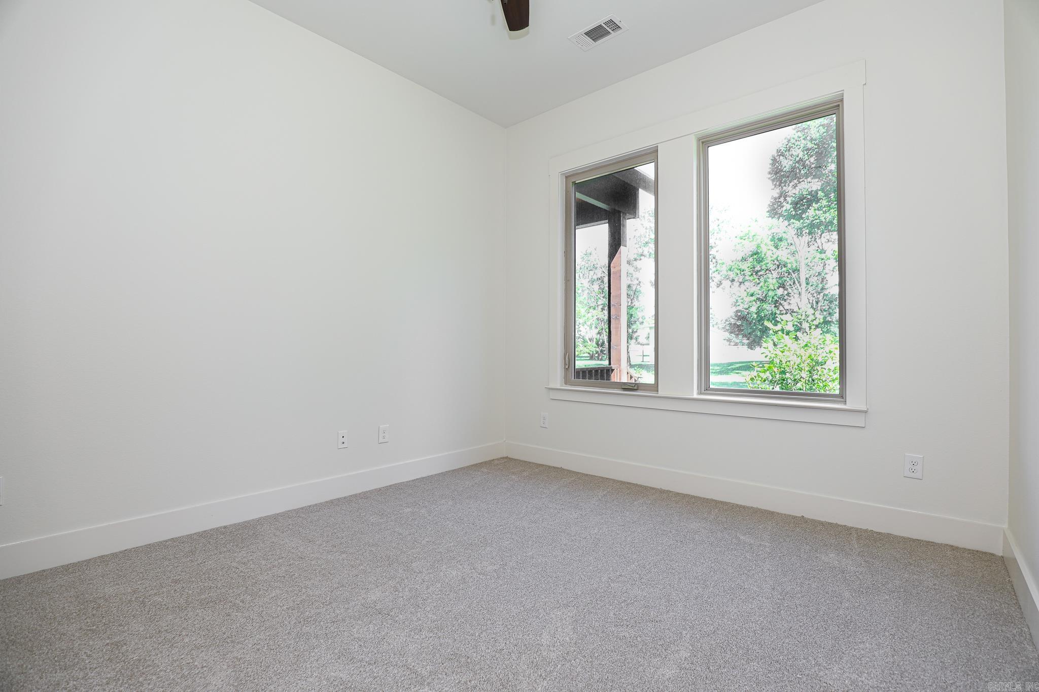608 Cottage Lane Property Photo 34