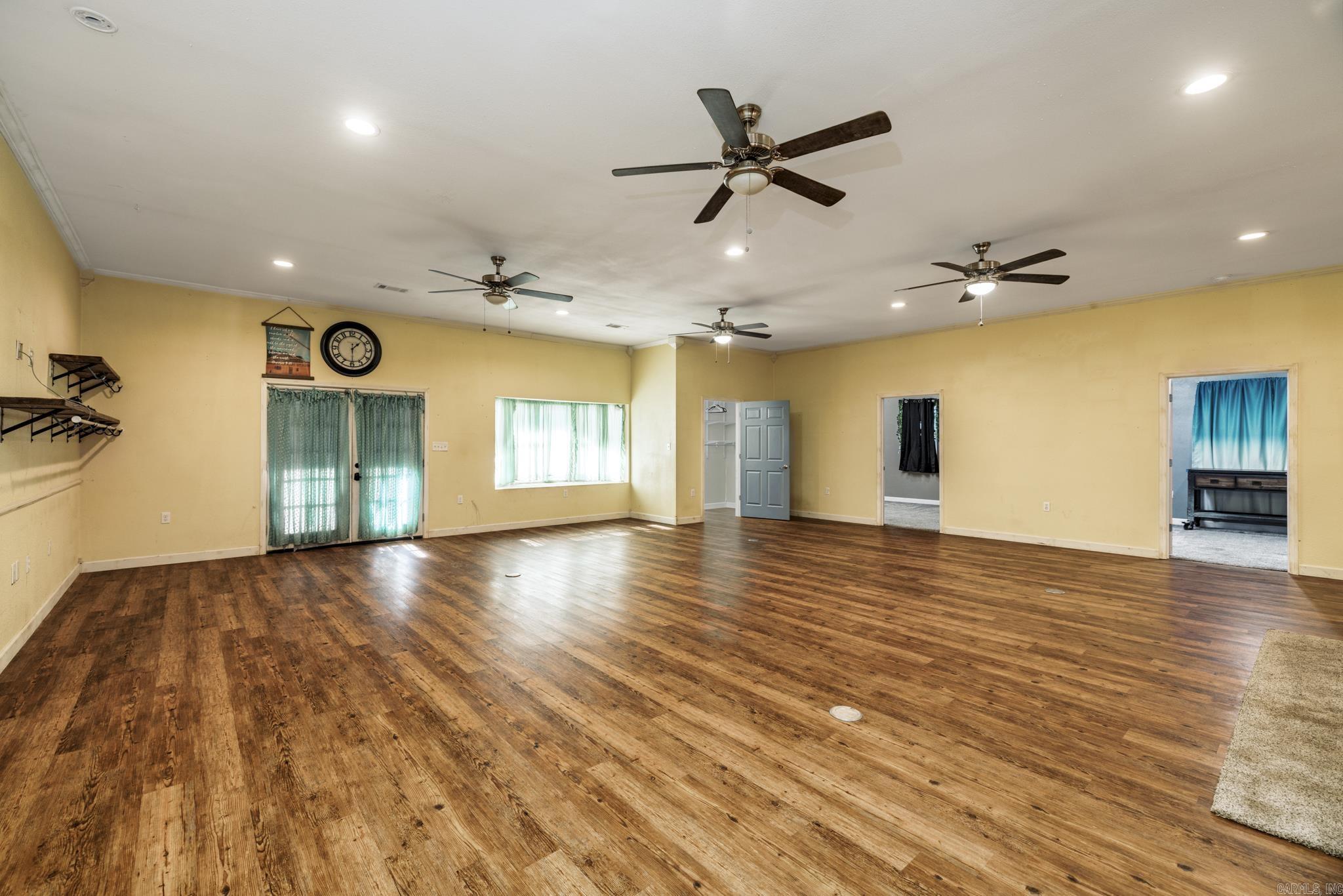 125 Boyette Loop Loop Property Photo 3