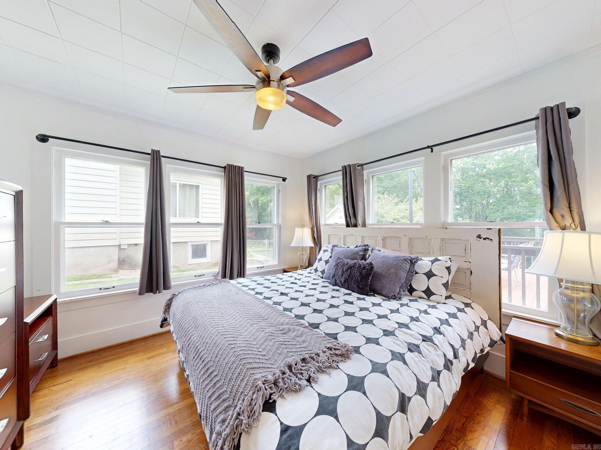305 Richard Street Property Photo 28