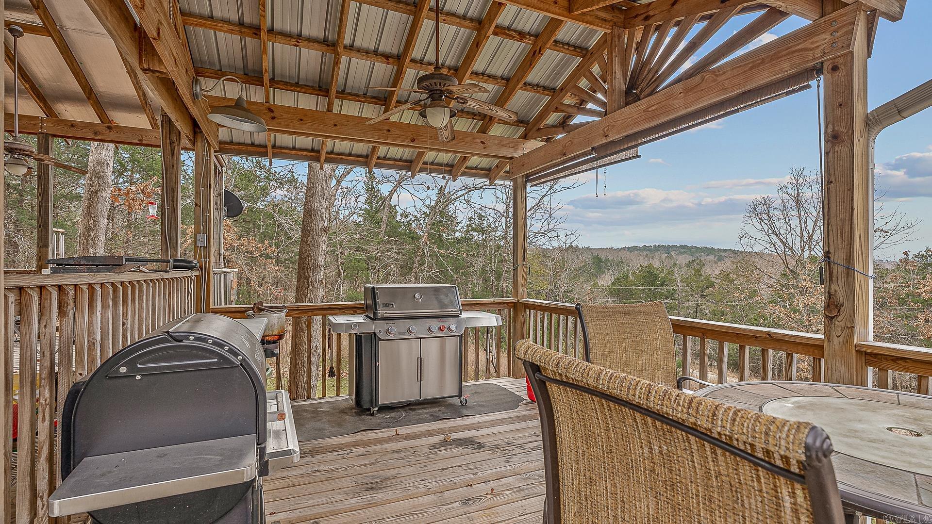 386 Cove Hollow Property Photo 10