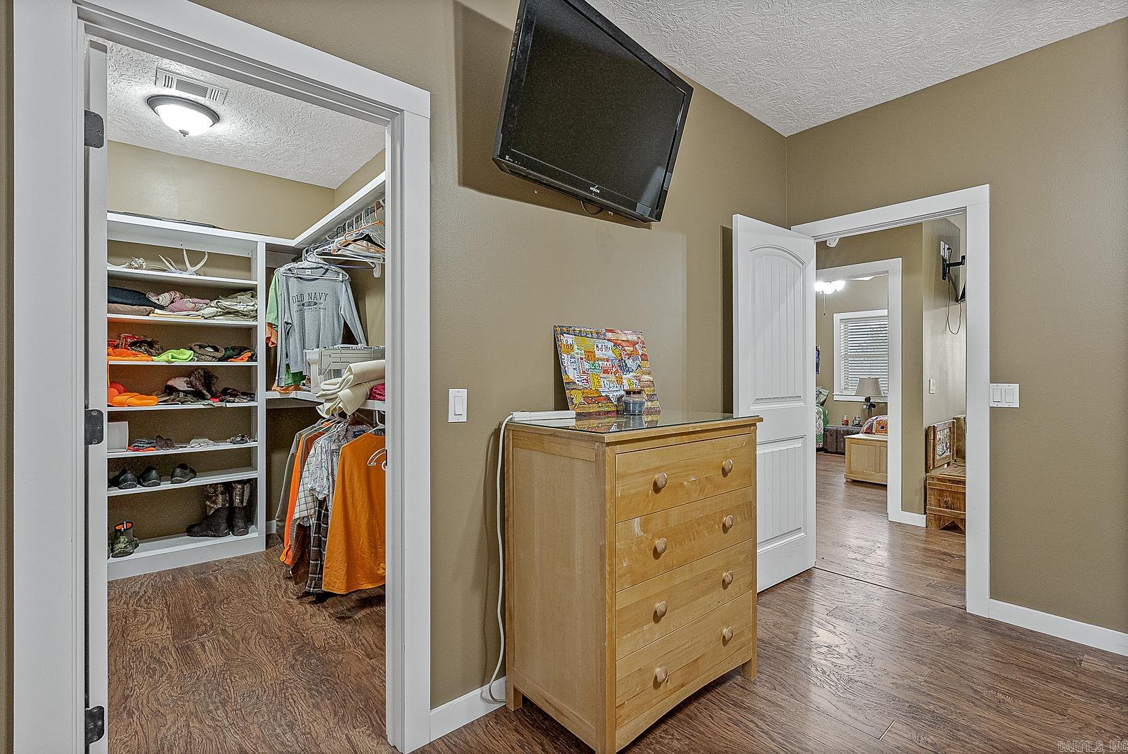 386 Cove Hollow Property Photo 18