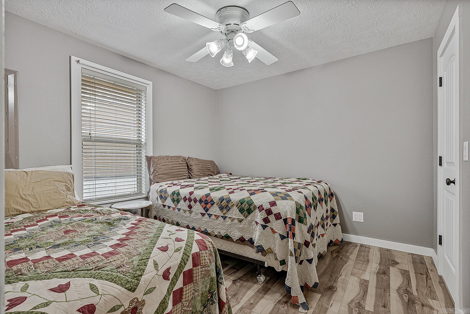 386 Cove Hollow Property Photo 27