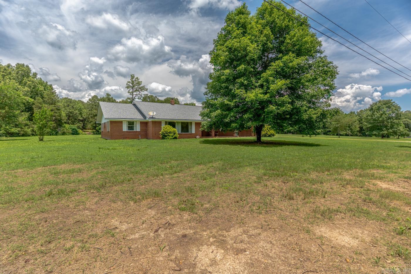506 Hell Creek Road Property Photo 4