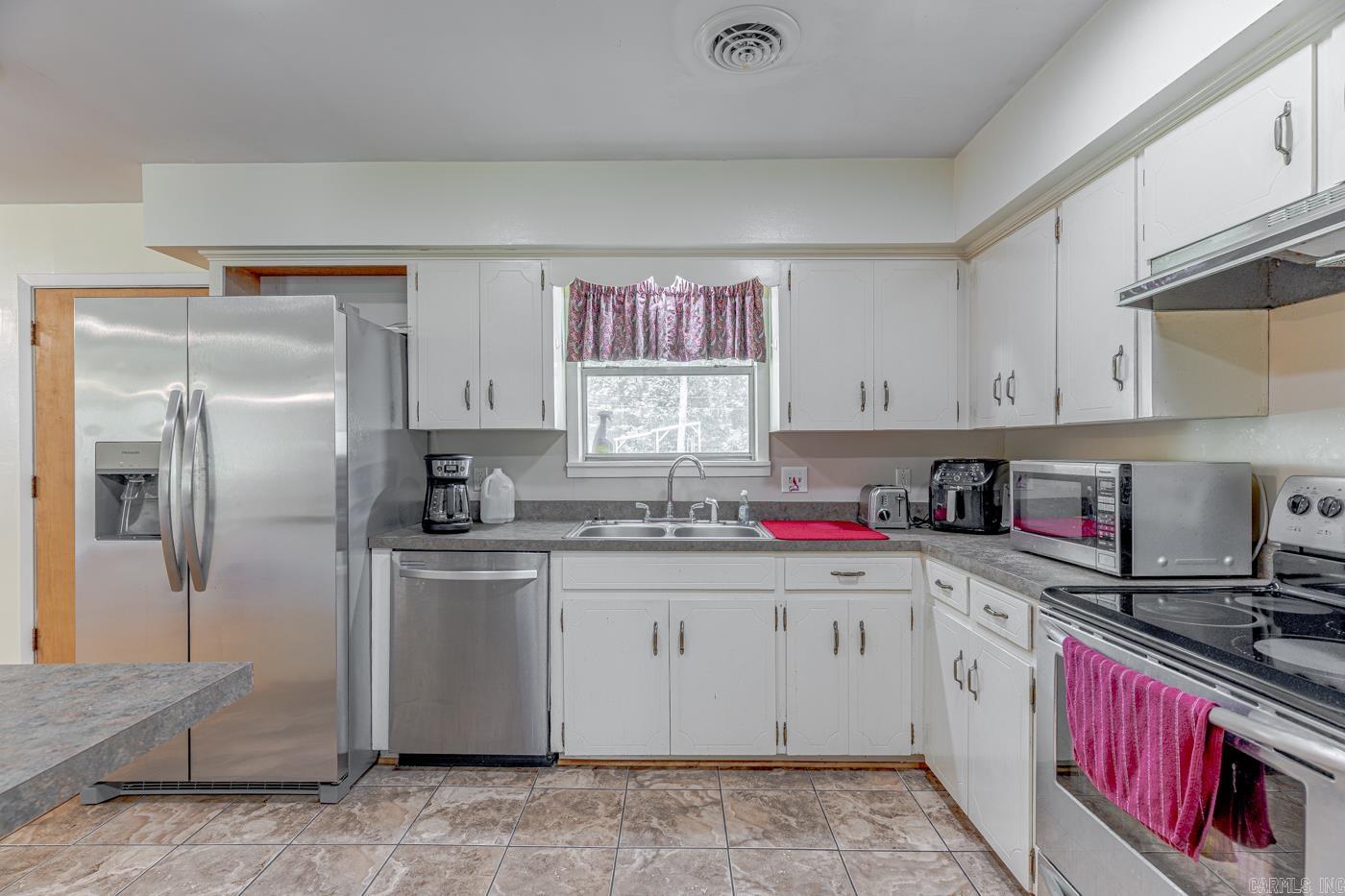 506 Hell Creek Road Property Photo 13