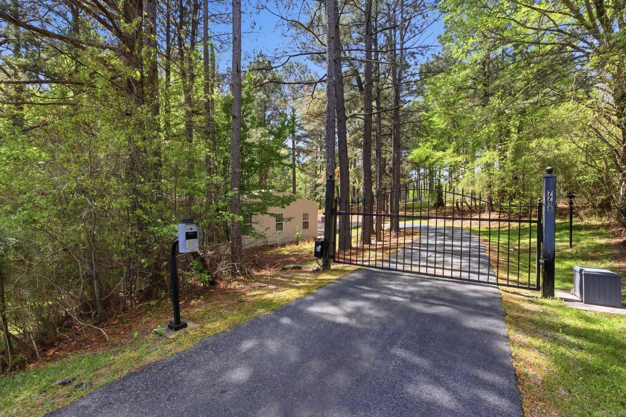 7718 Flintridge Road Property Photo 3