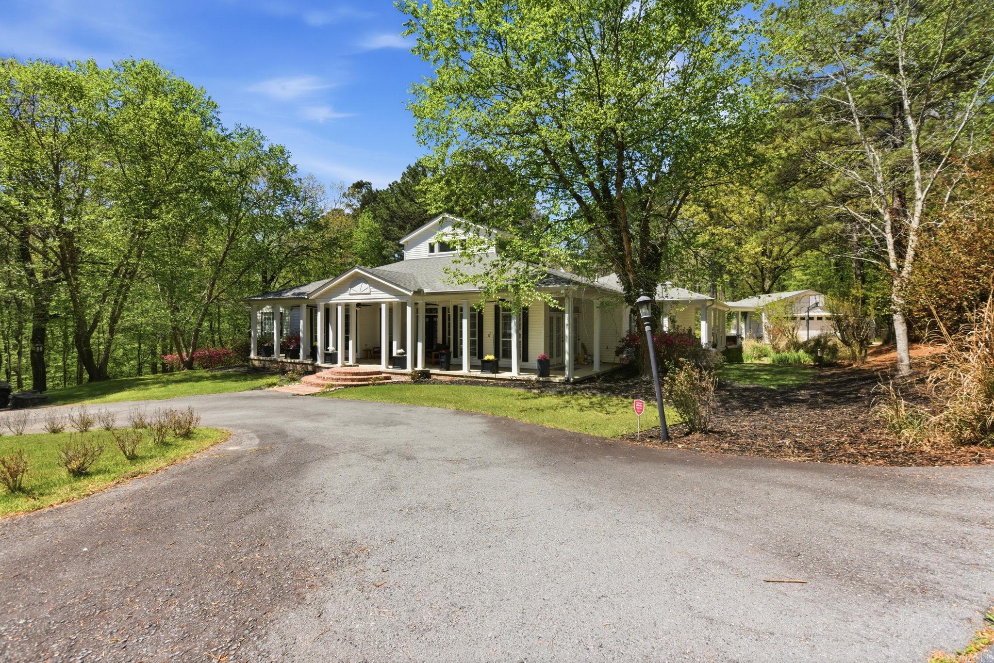 7718 Flintridge Road Property Photo 4