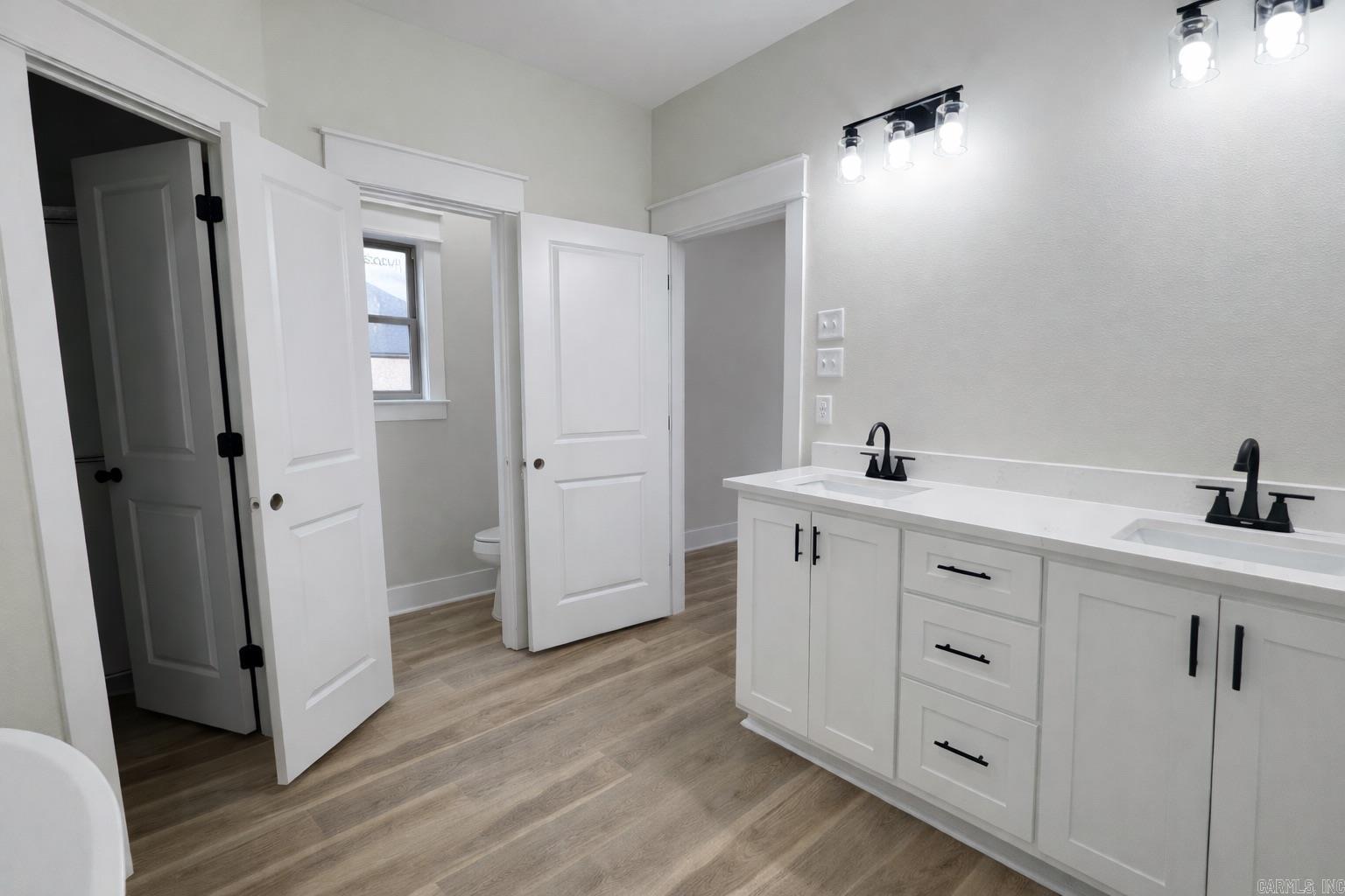 1205 E Carmichael Property Photo 14