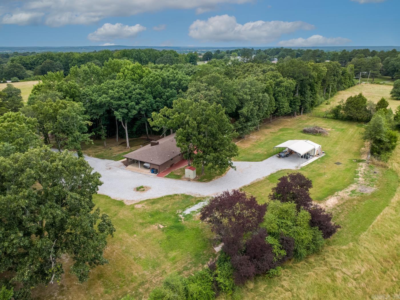 7731 Batesville Blvd Property Photo 2