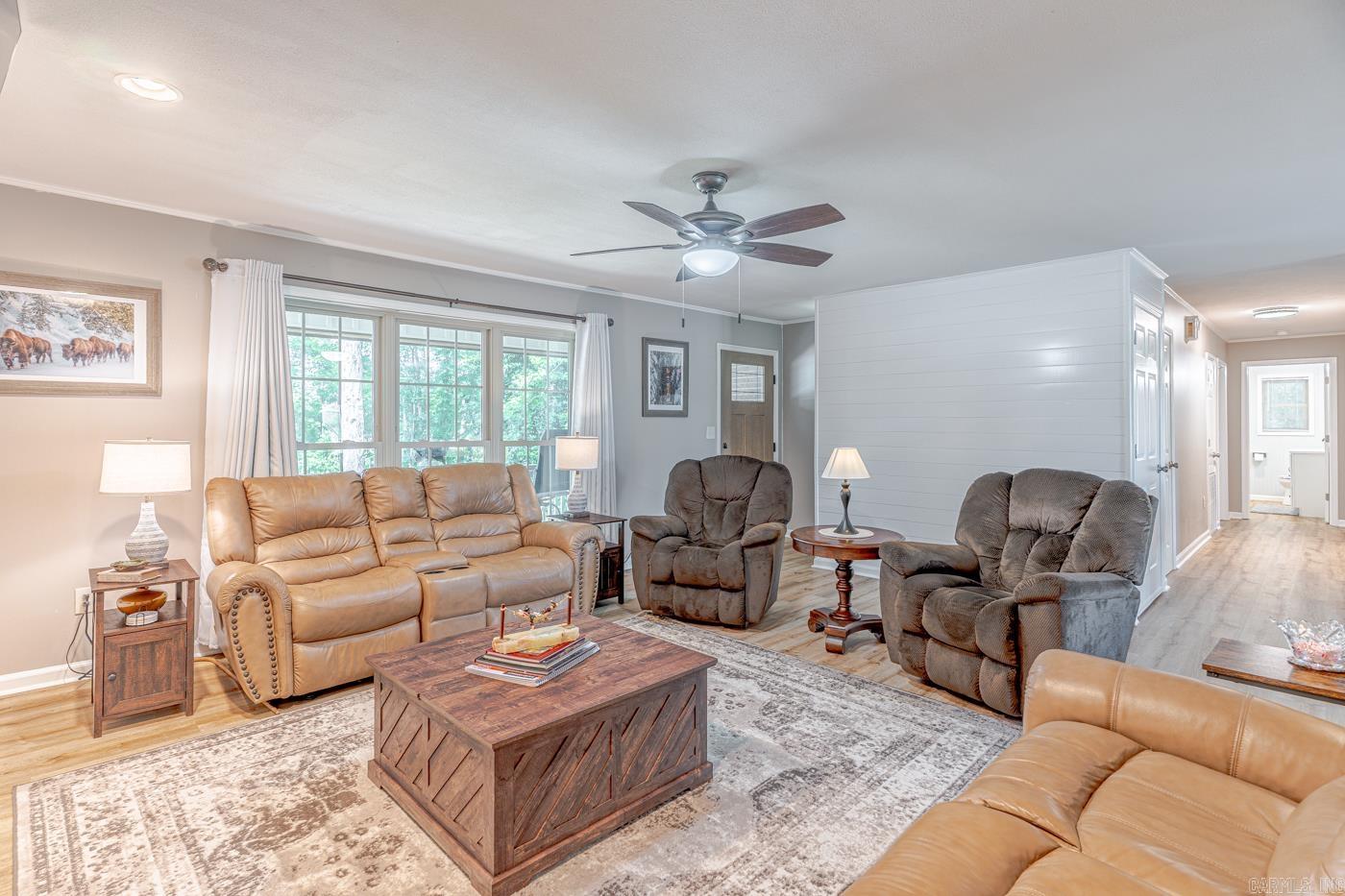 7731 Batesville Blvd Property Photo 11