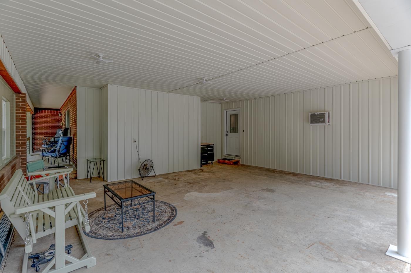 7731 Batesville Blvd Property Photo 38
