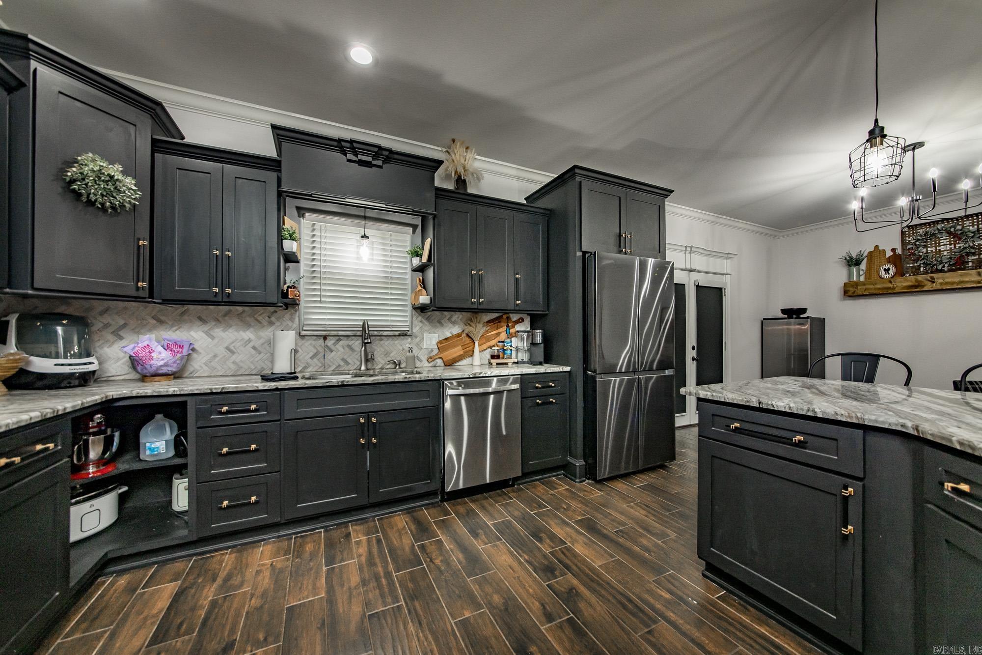 2817 Moonstone Cove Property Photo 8