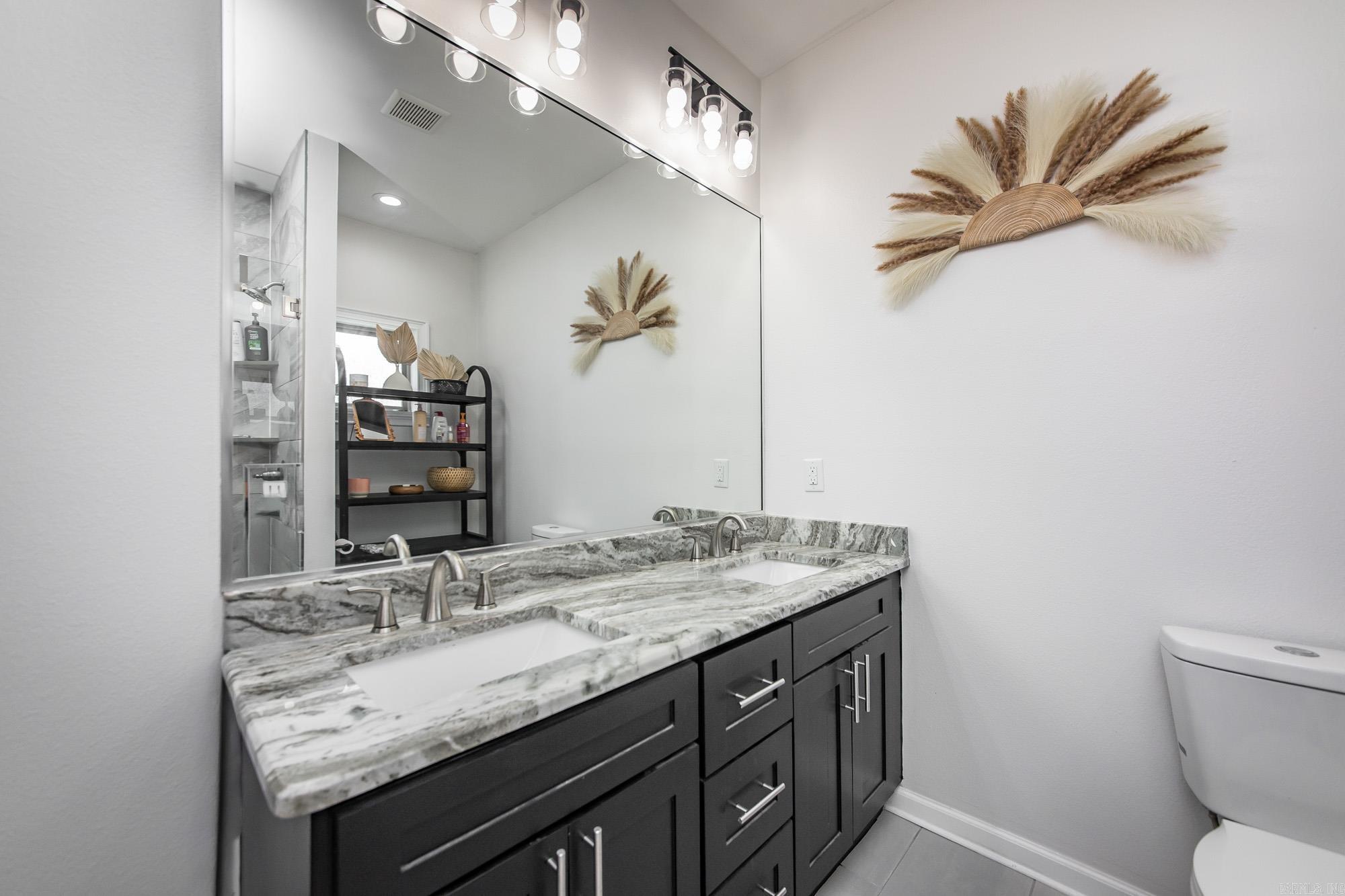 2817 Moonstone Cove Property Photo 14