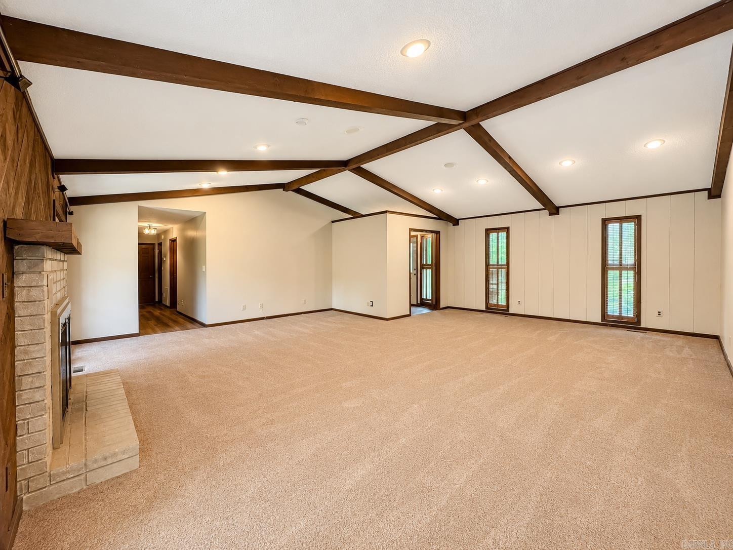 1505 Jennings Lane Property Photo 17