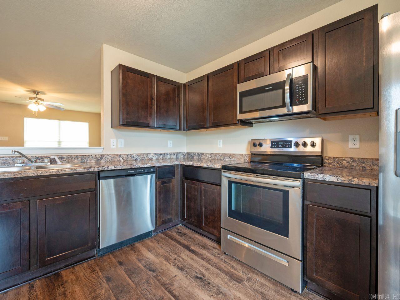 202 Westwood Drive Property Photo 12