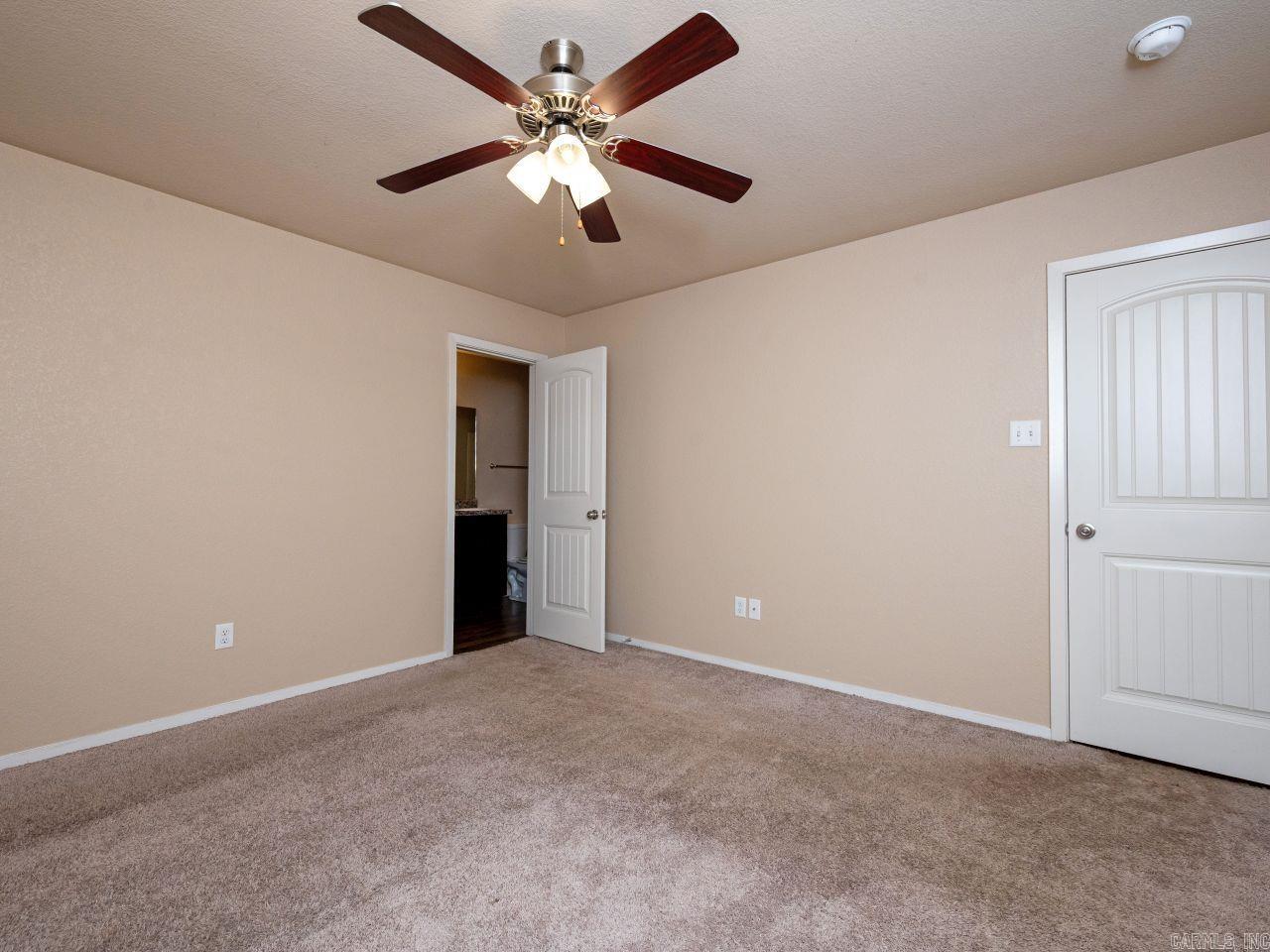 202 Westwood Drive Property Photo 14