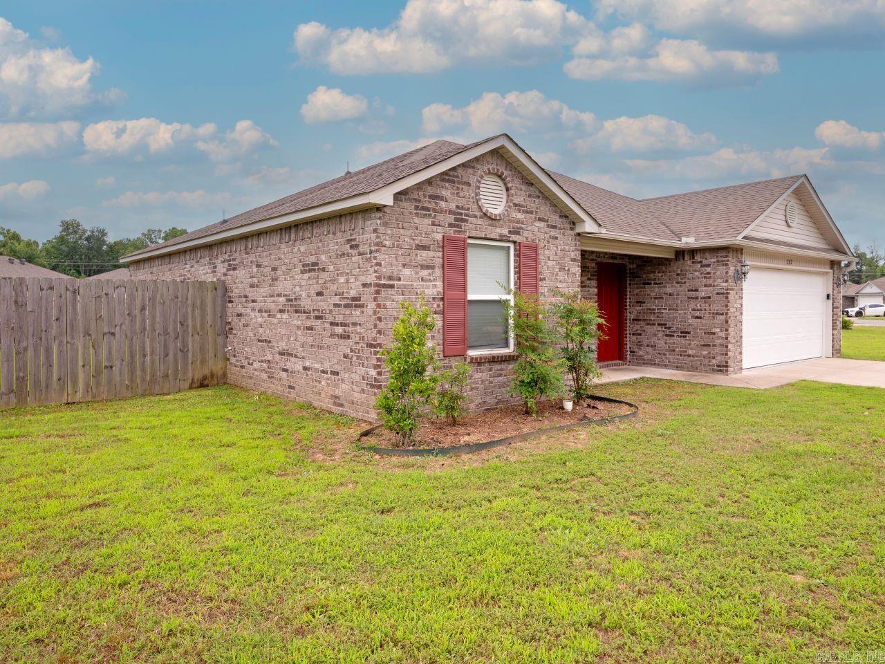 202 Westwood Drive Property Photo 32