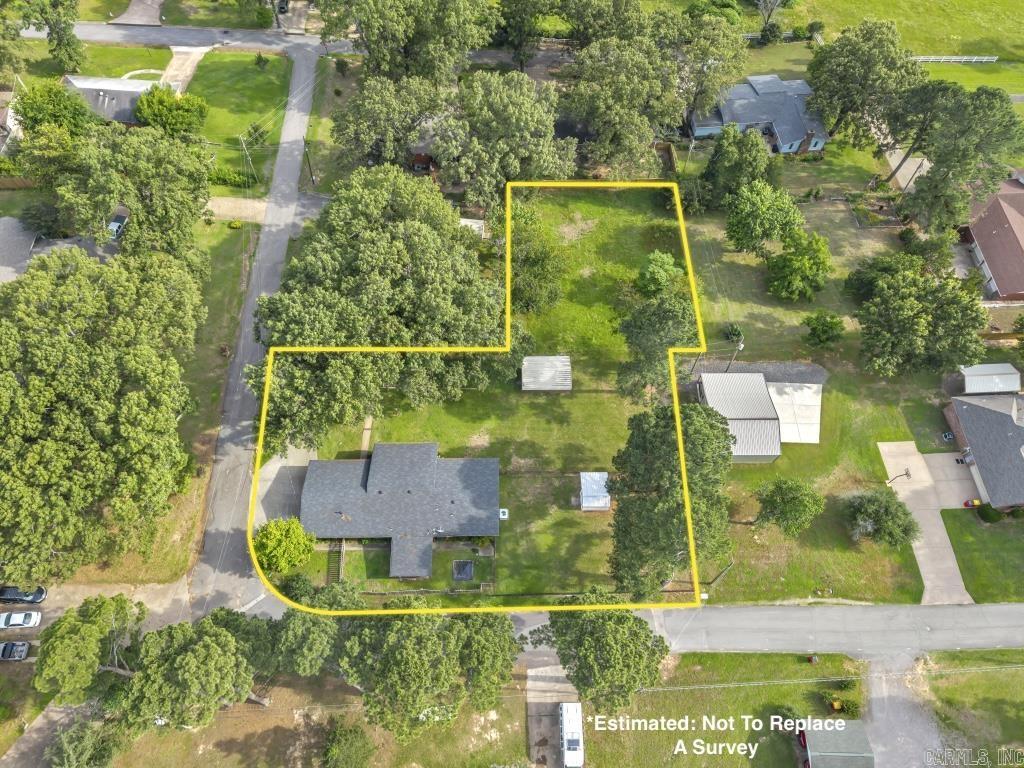 1 Huett Drive Property Photo 4