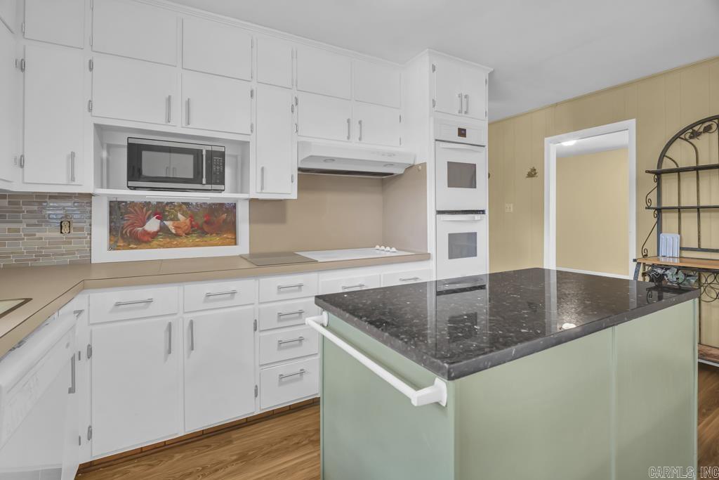 1 Huett Drive Property Photo 14