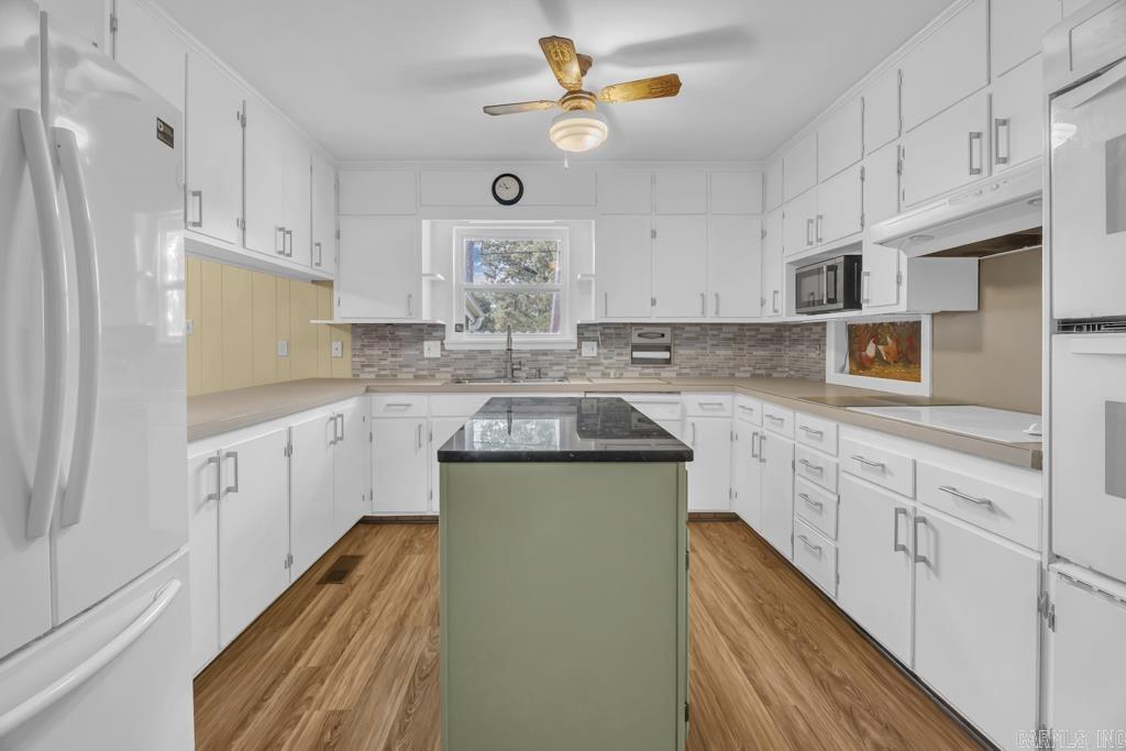 1 Huett Drive Property Photo 15