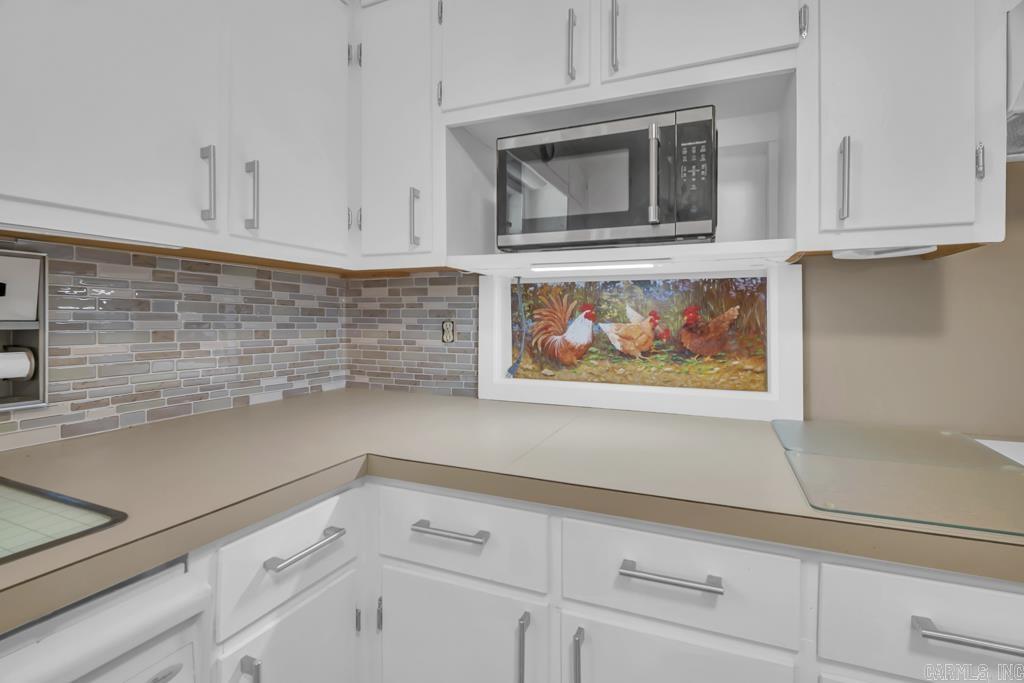 1 Huett Drive Property Photo 16