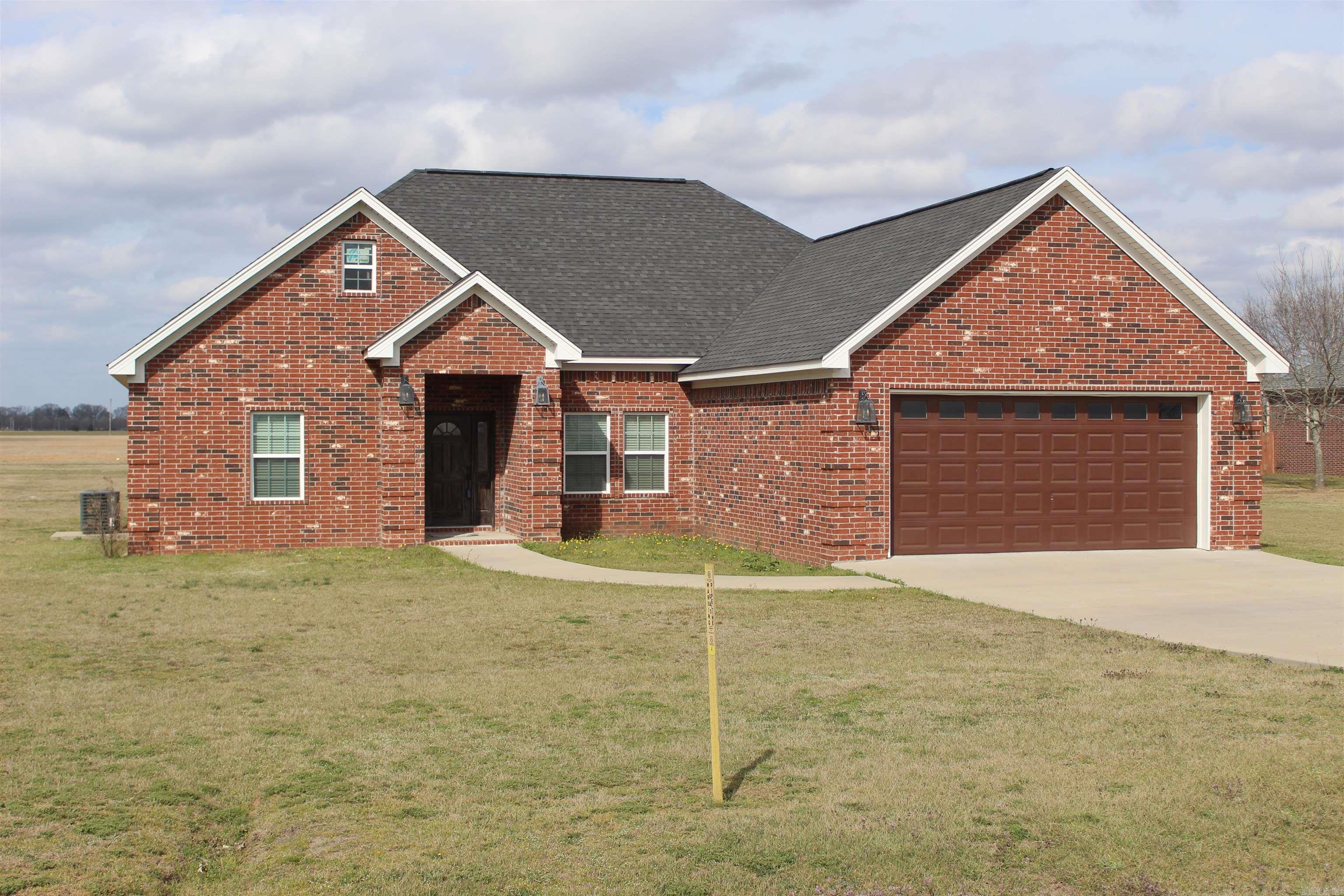 3188 Toltec Mounds Road Property Photo 3