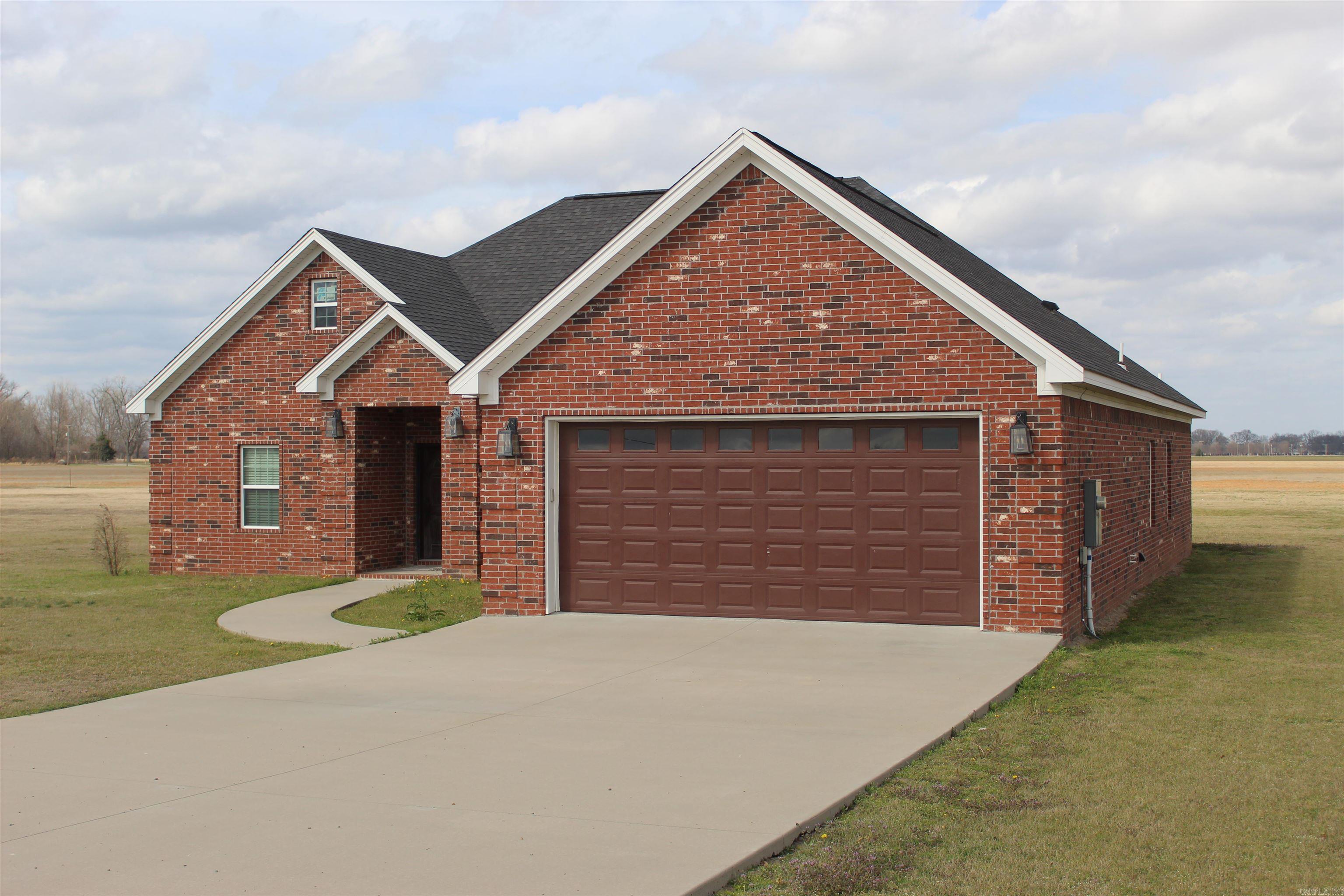 3188 Toltec Mounds Road Property Photo 4