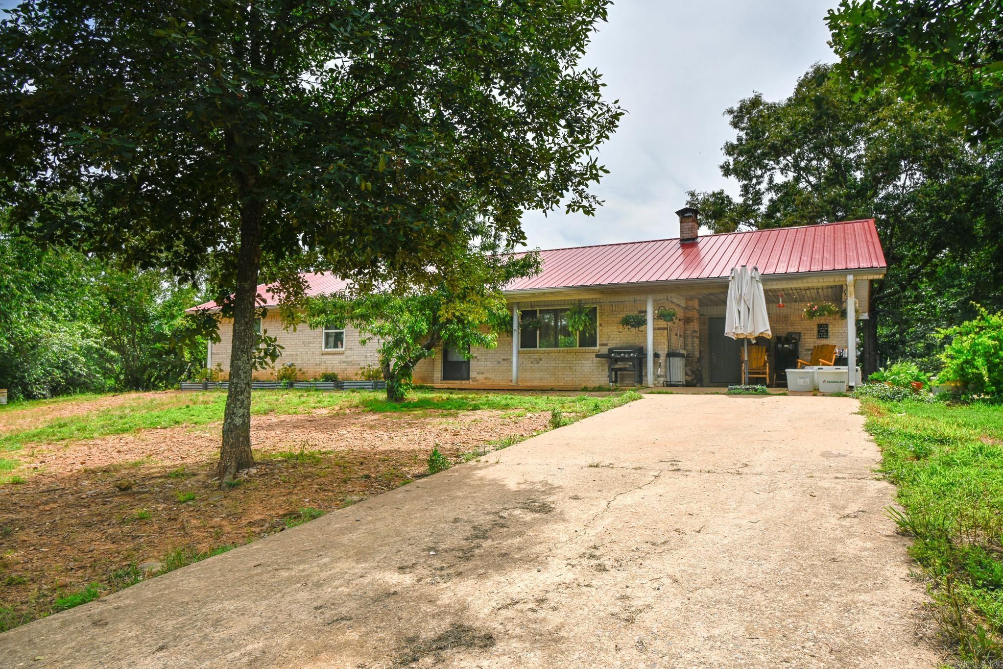 505 Stoney Point Property Photo 7