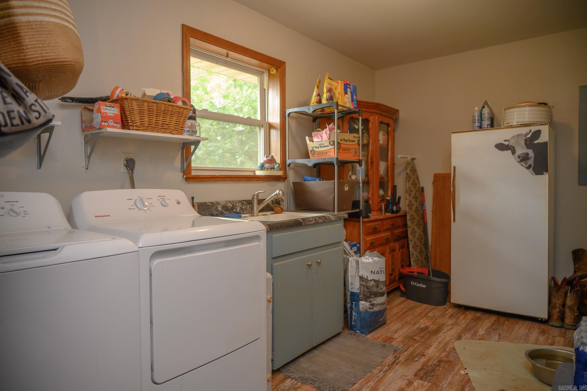 505 Stoney Point Property Photo 17