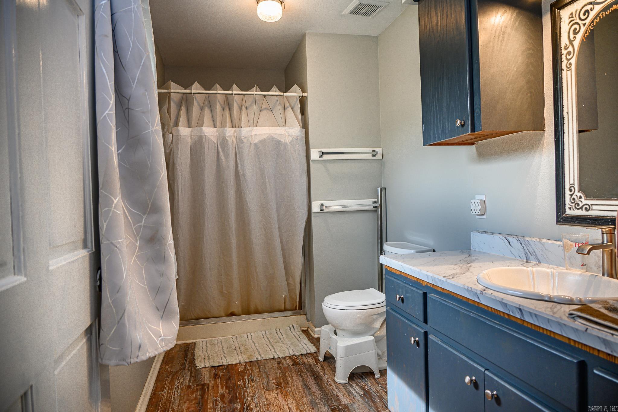 505 Stoney Point Property Photo 28