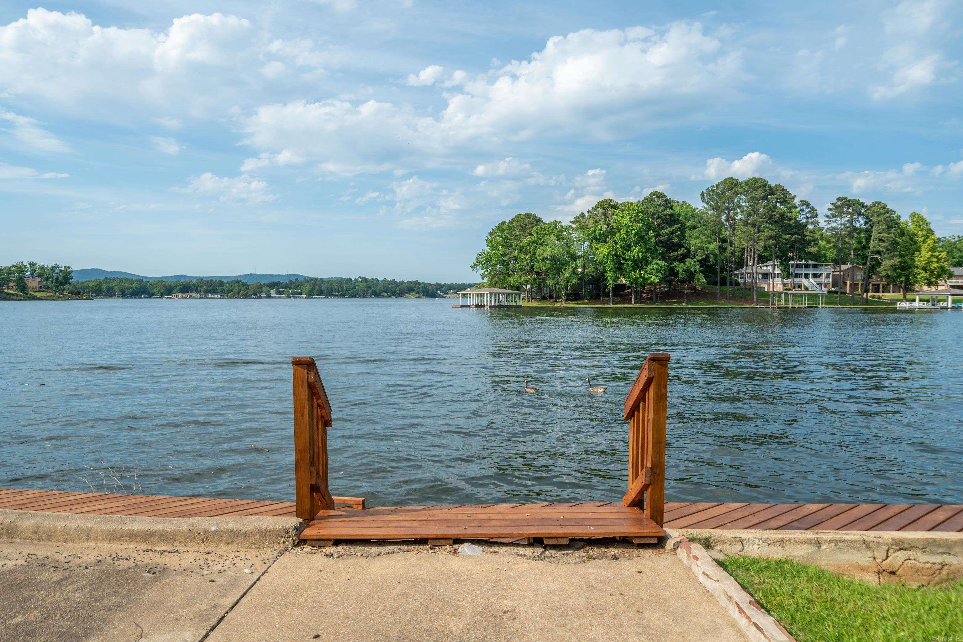 227 Long Island Drive Property Photo 43