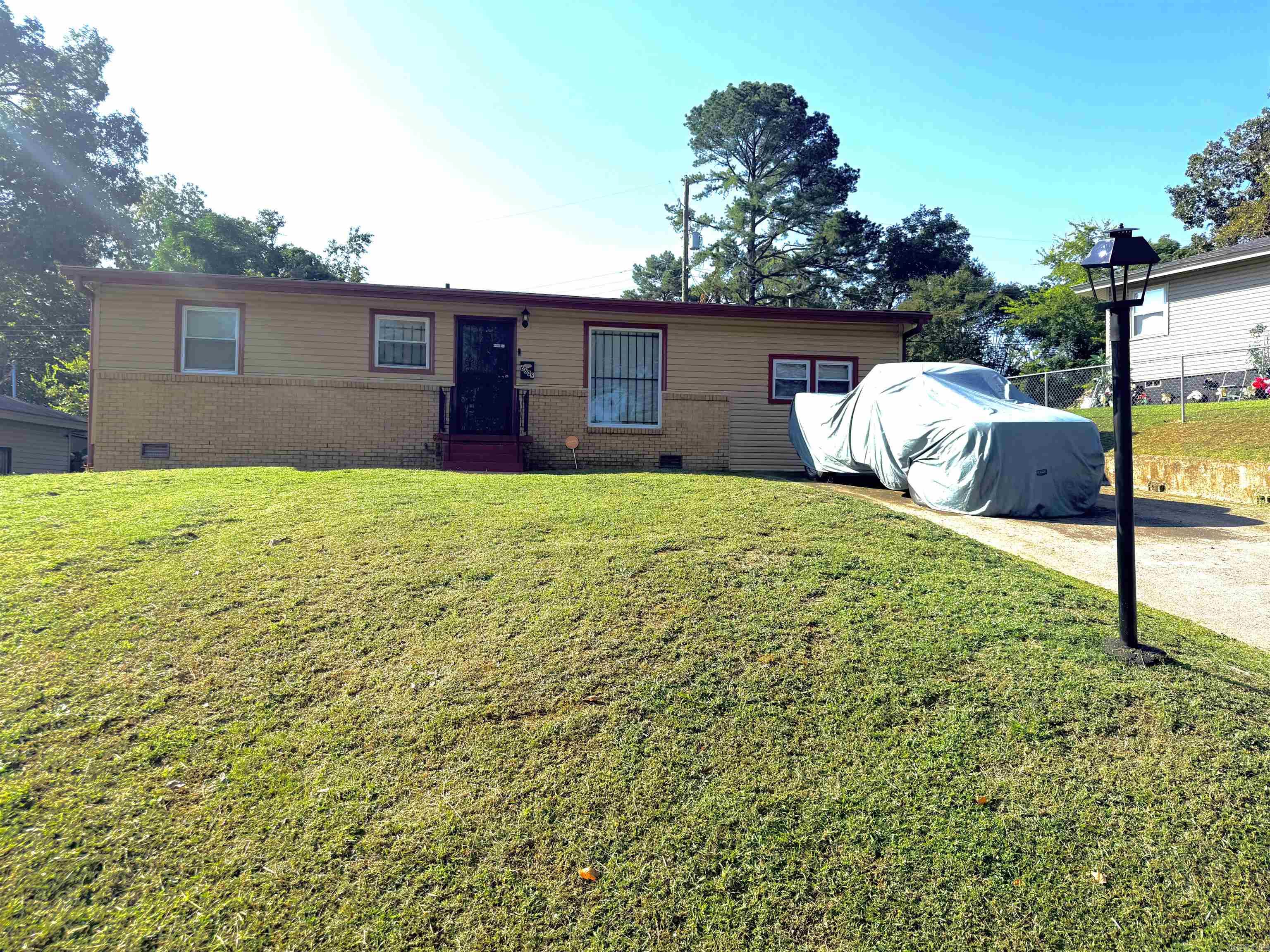 6609 W Wakefield Property Photo 1