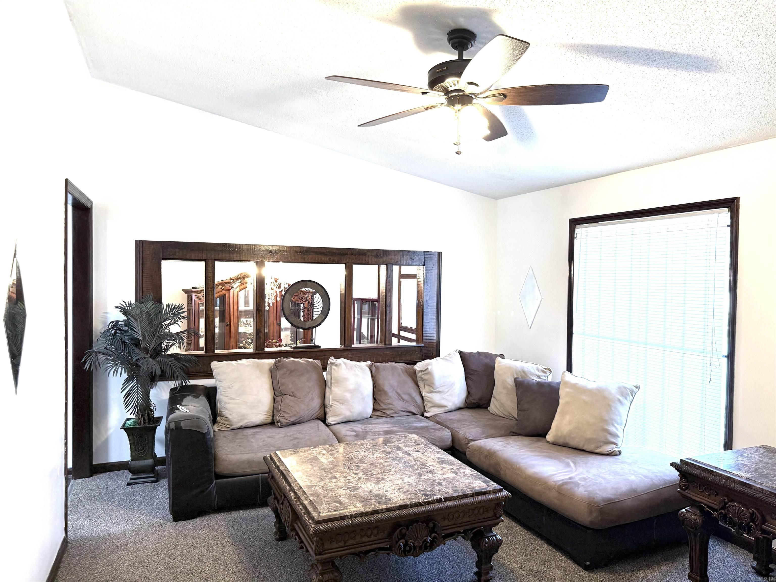 6609 W Wakefield Property Photo 8