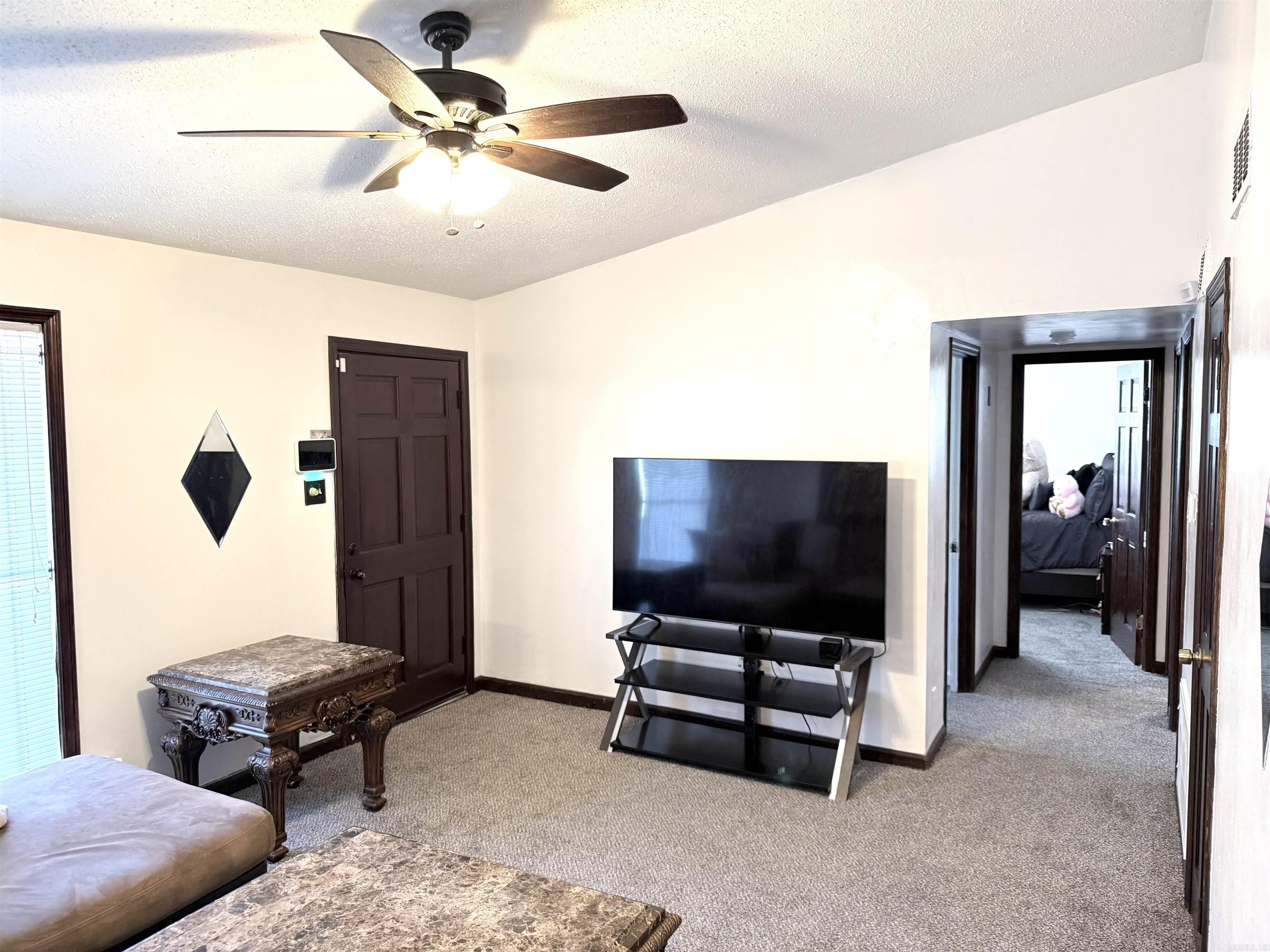 6609 W Wakefield Property Photo 9