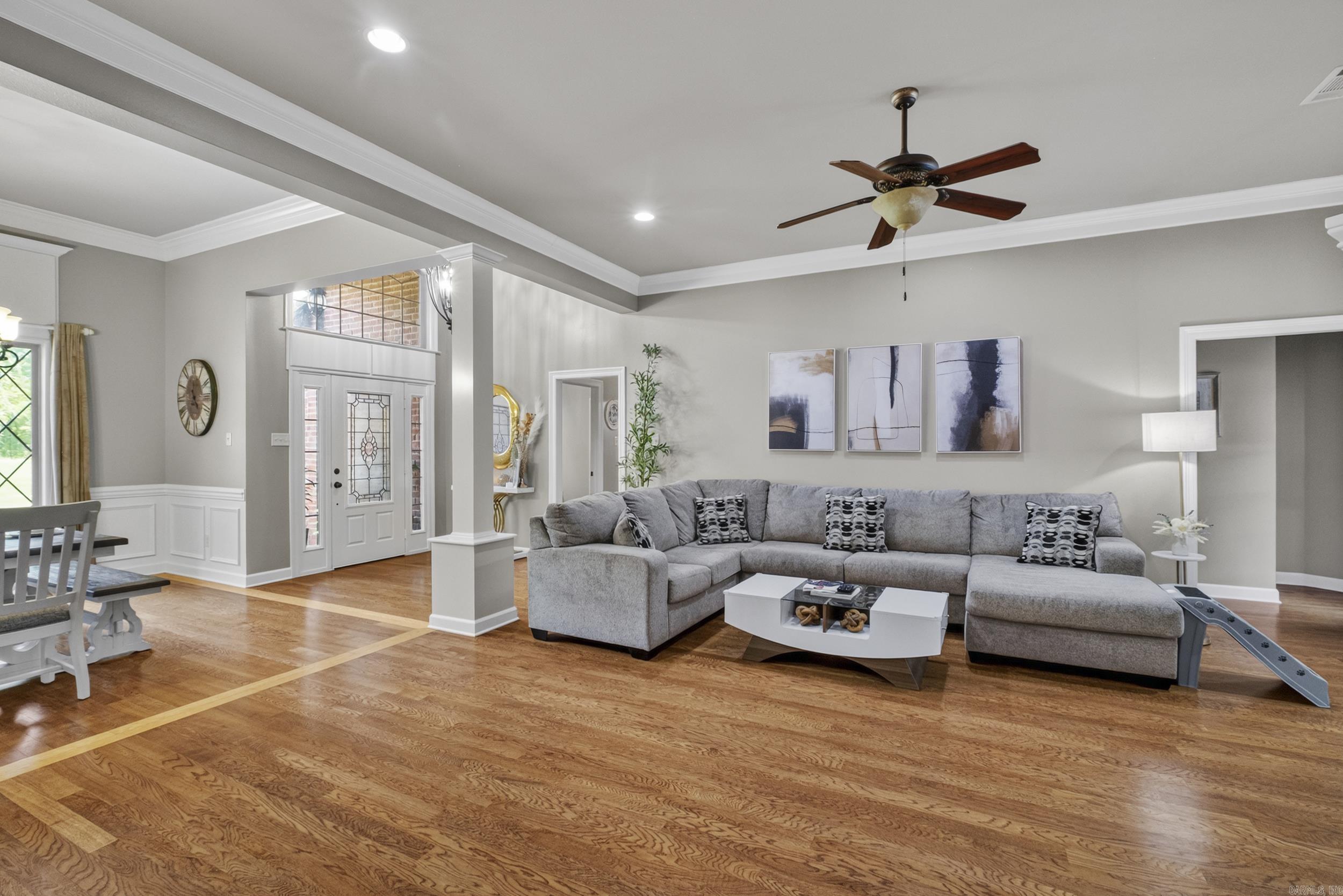 401 Greystone Boulevard Property Photo 8
