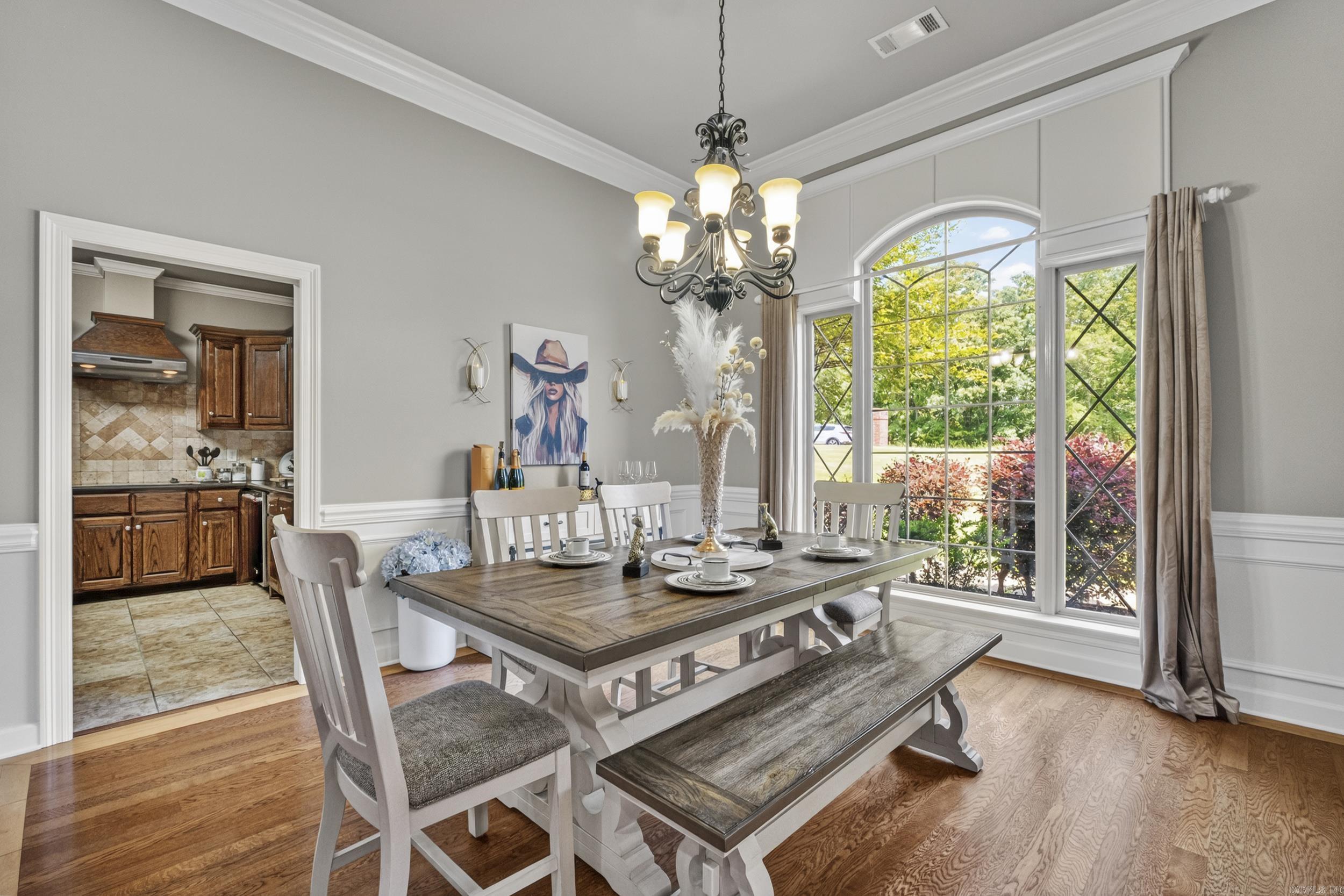 401 Greystone Boulevard Property Photo 10