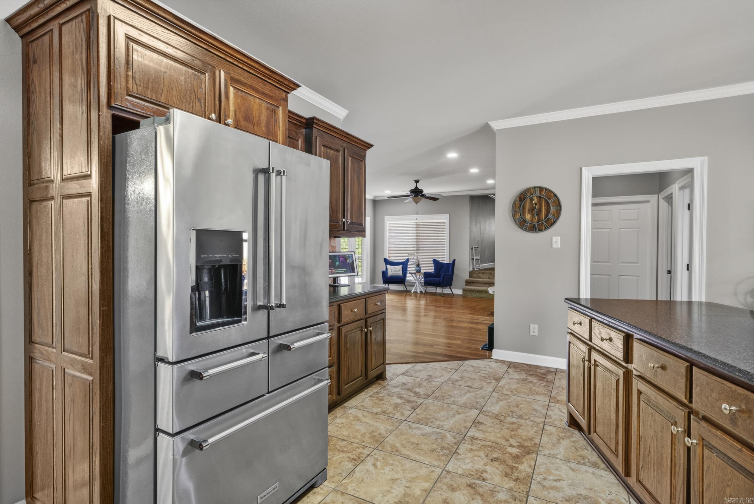 401 Greystone Boulevard Property Photo 14