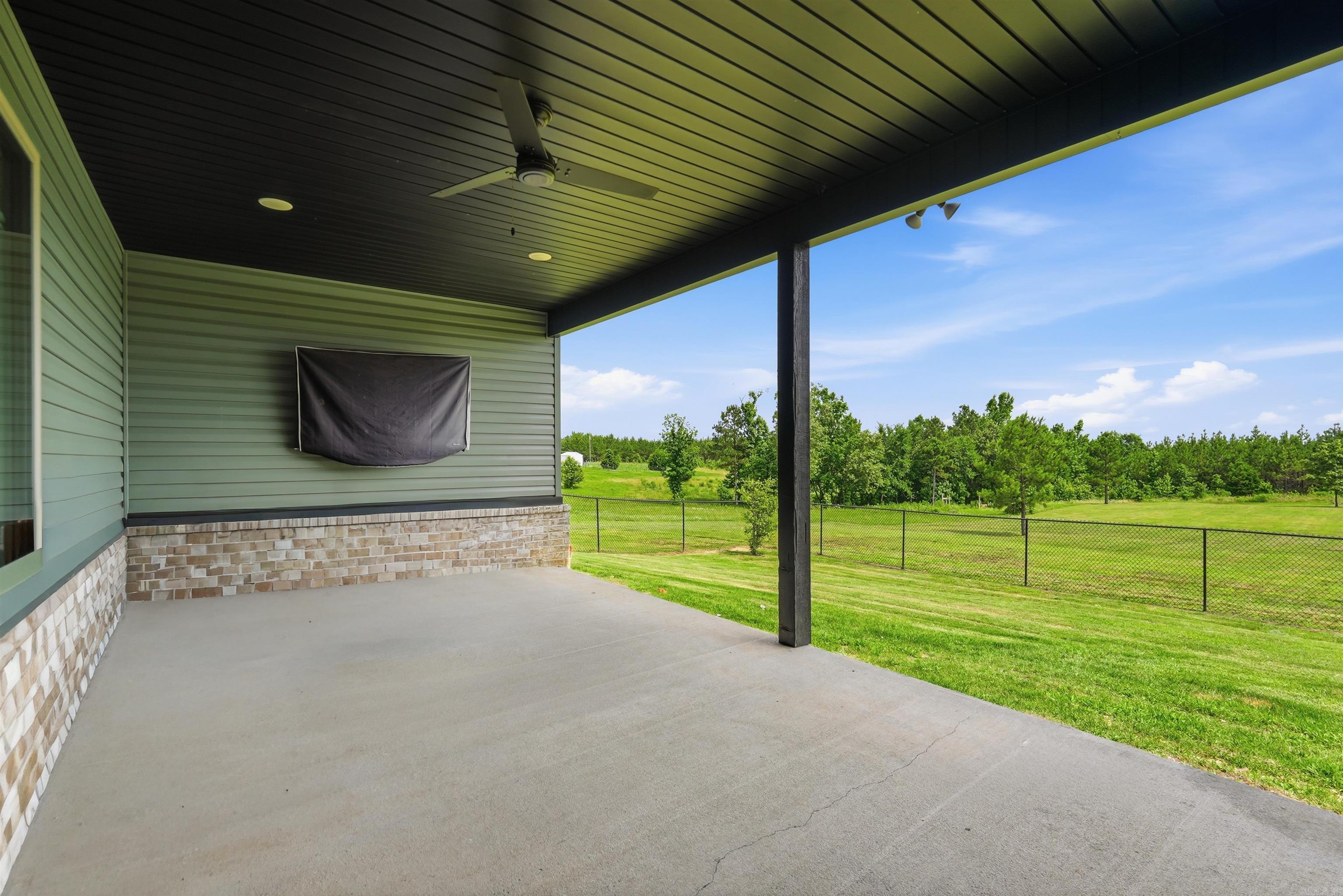 10549 Highway 298 Property Photo 39