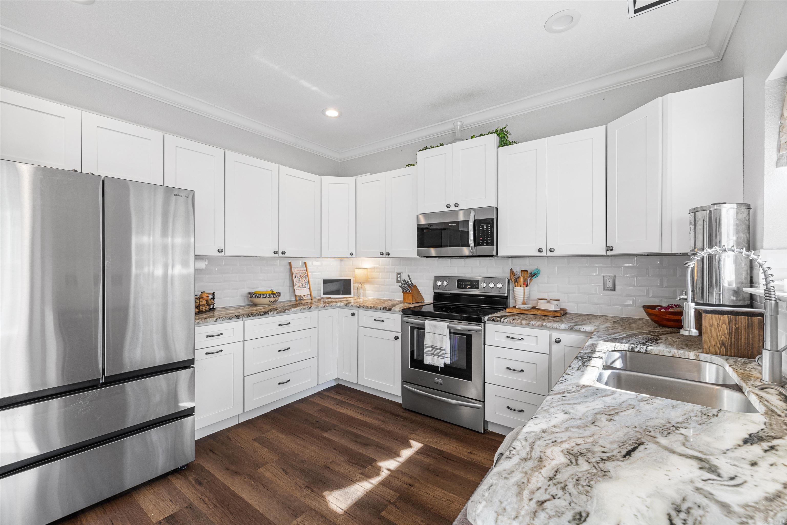 5715 Rummel Road Property Photo 4
