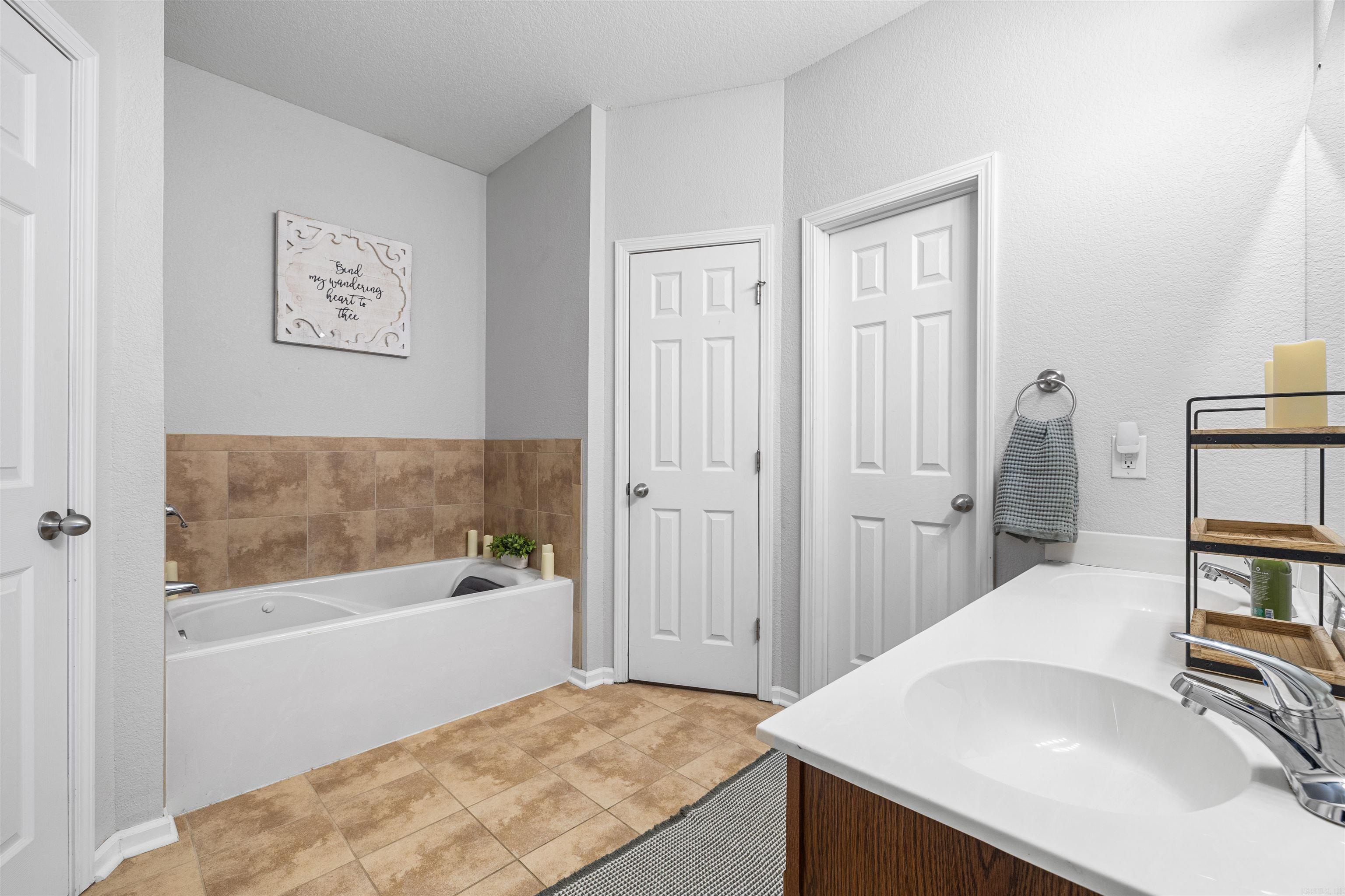 5715 Rummel Road Property Photo 27