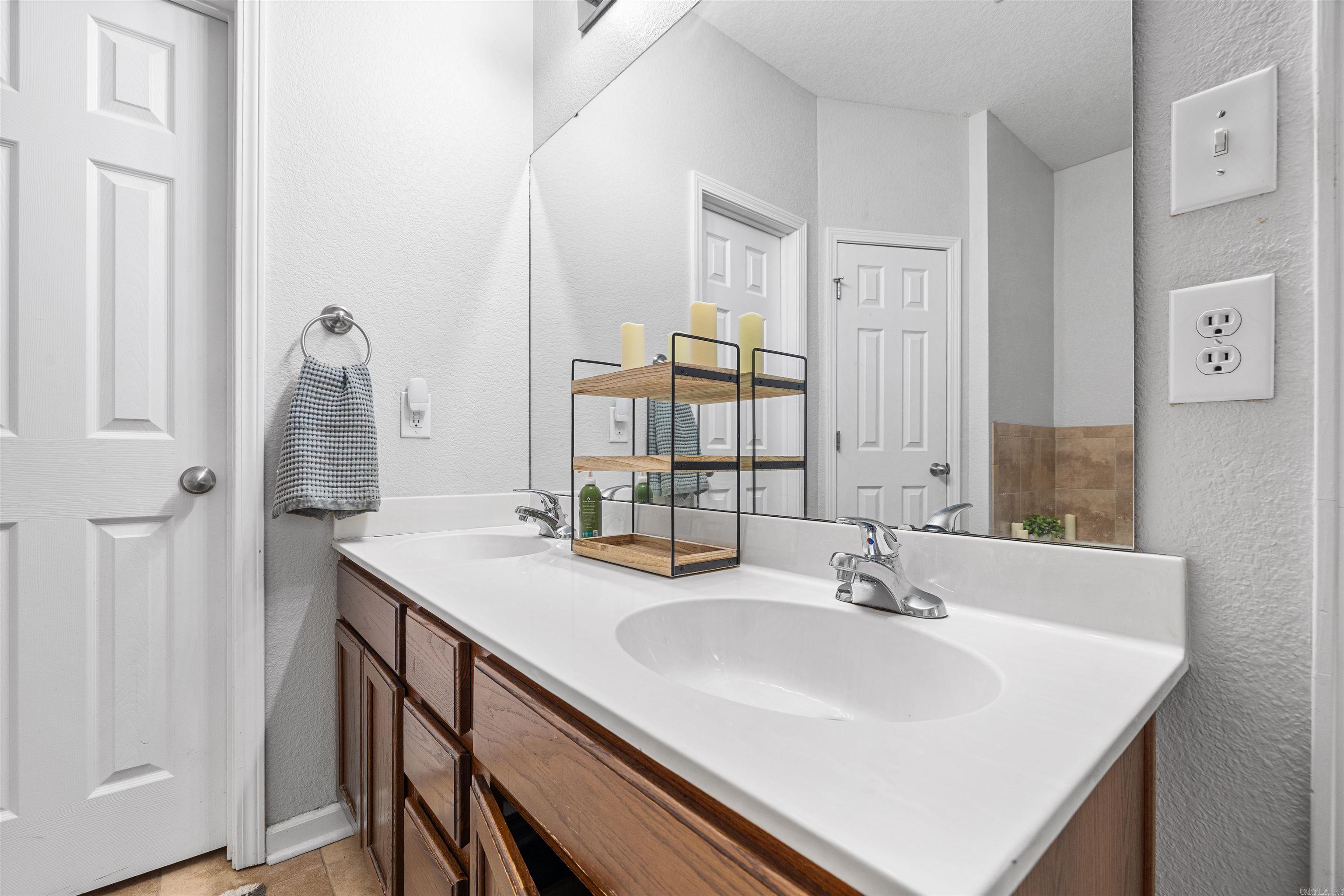 5715 Rummel Road Property Photo 29