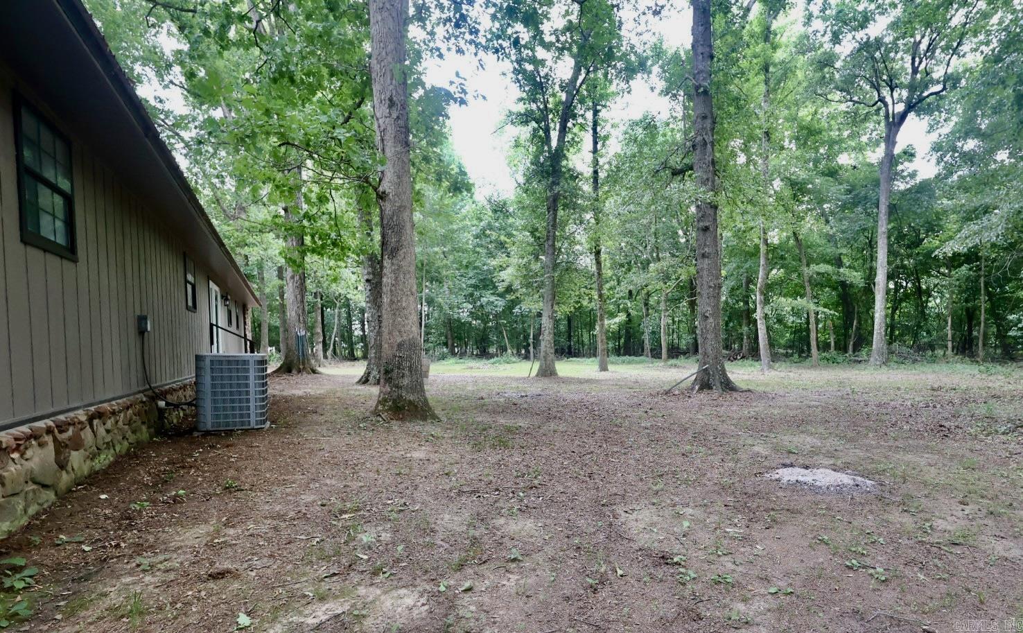 411 Senko Rd Property Photo 6