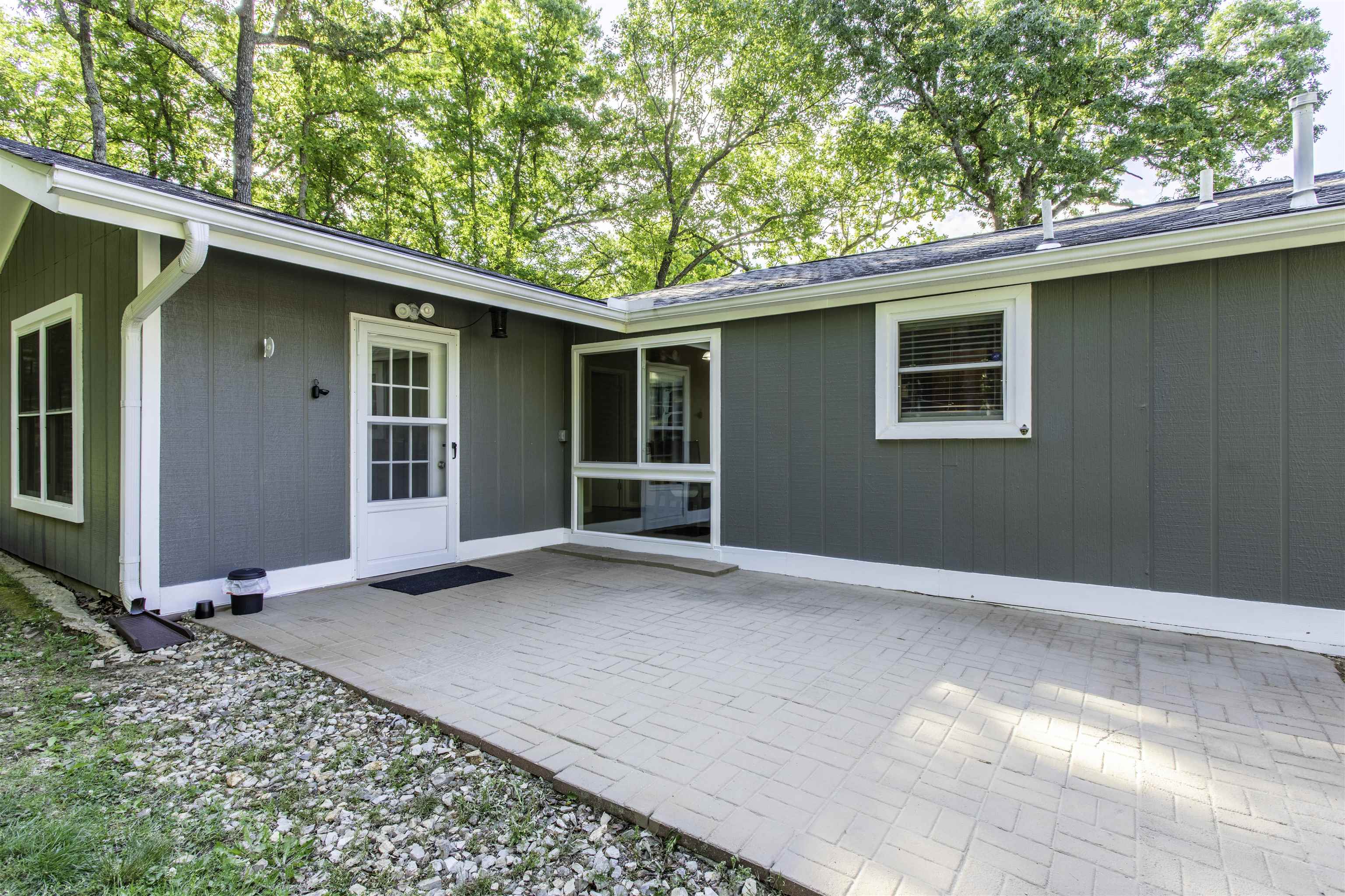 51 Winnebago Drive Property Photo 4