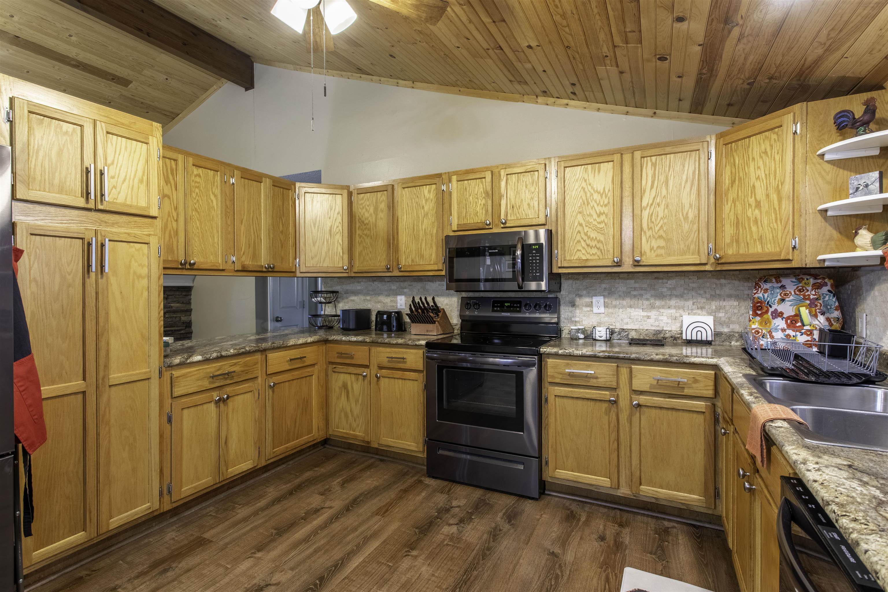 51 Winnebago Drive Property Photo 18