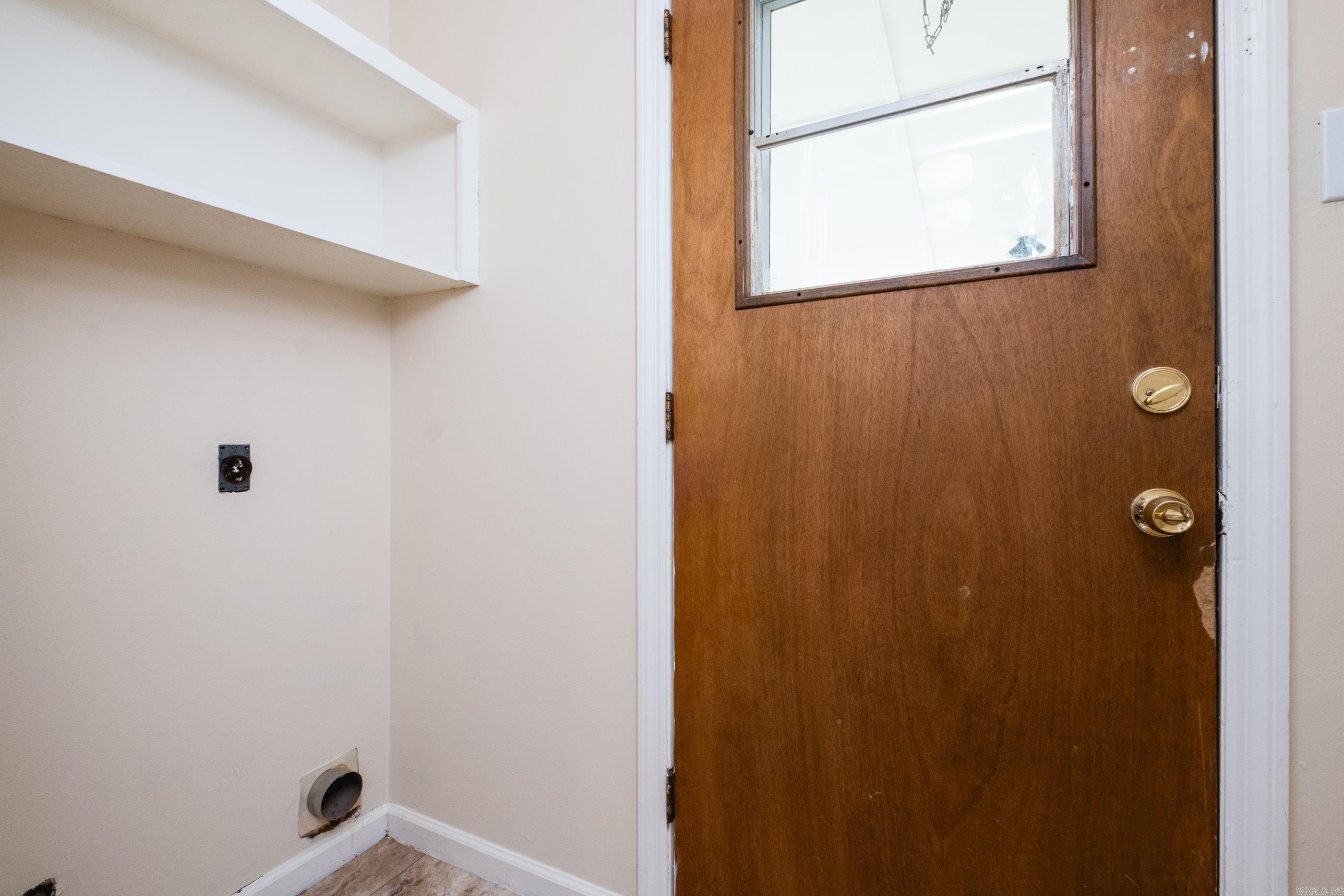 2215 Justus Loop Property Photo 19
